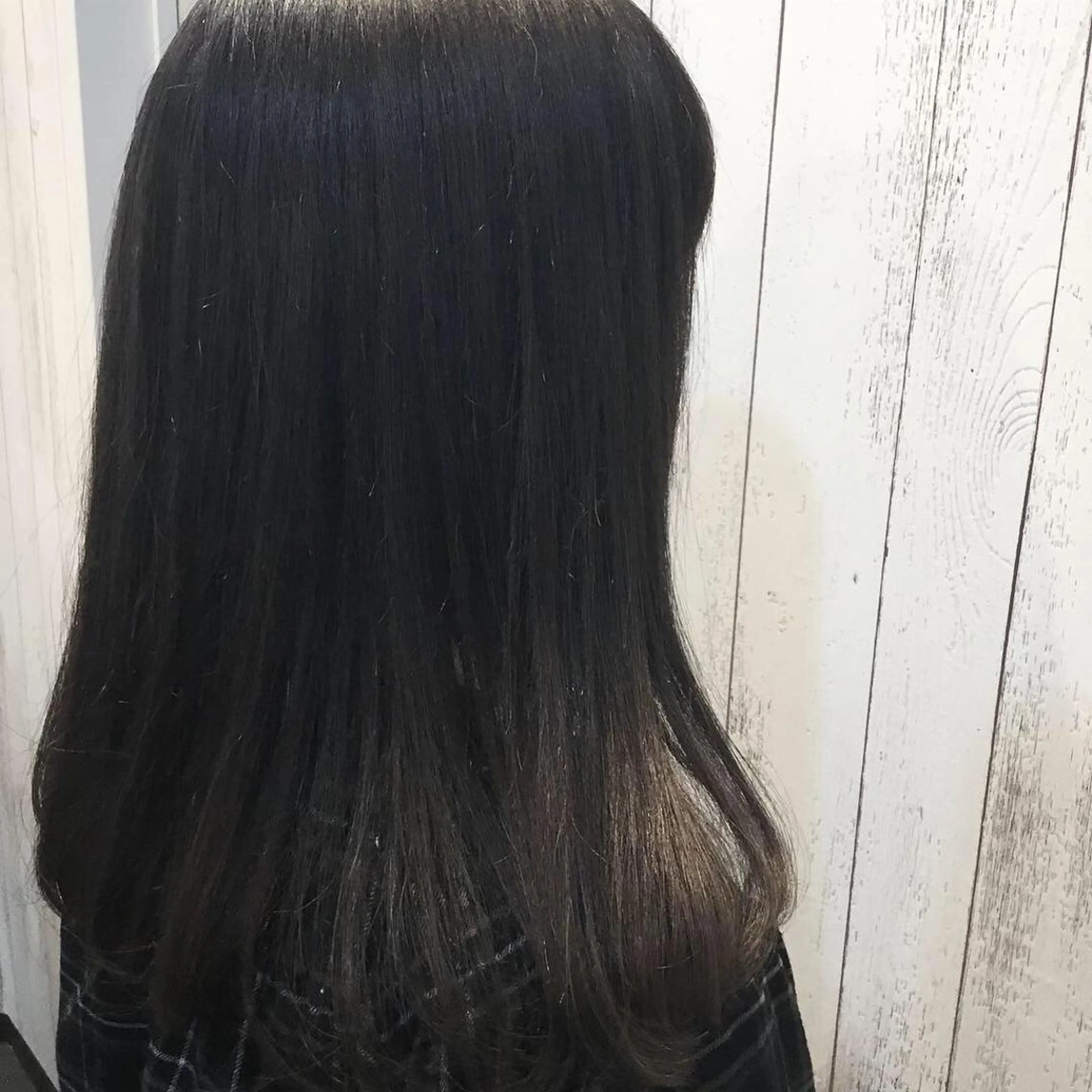 セミロング カラー パーマ 金崎 新吾のヘアスタイル