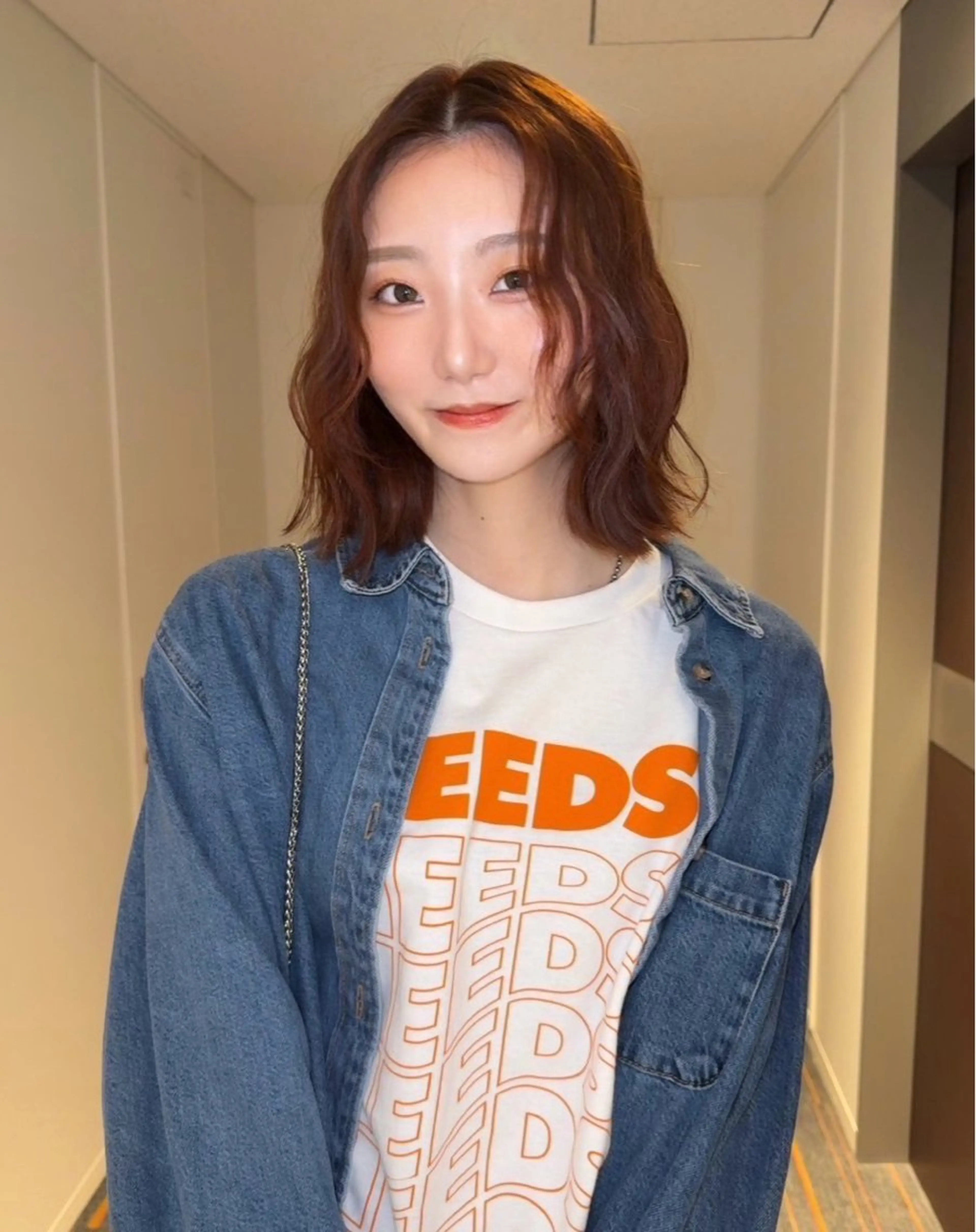 ミディアム カラー ブリーチ ブラウンカラー ブリーチなしカラー オレンジ オレンジブラウン 透明感カラー/パーマ オレンジmiyo⭐️のヘアスタイル