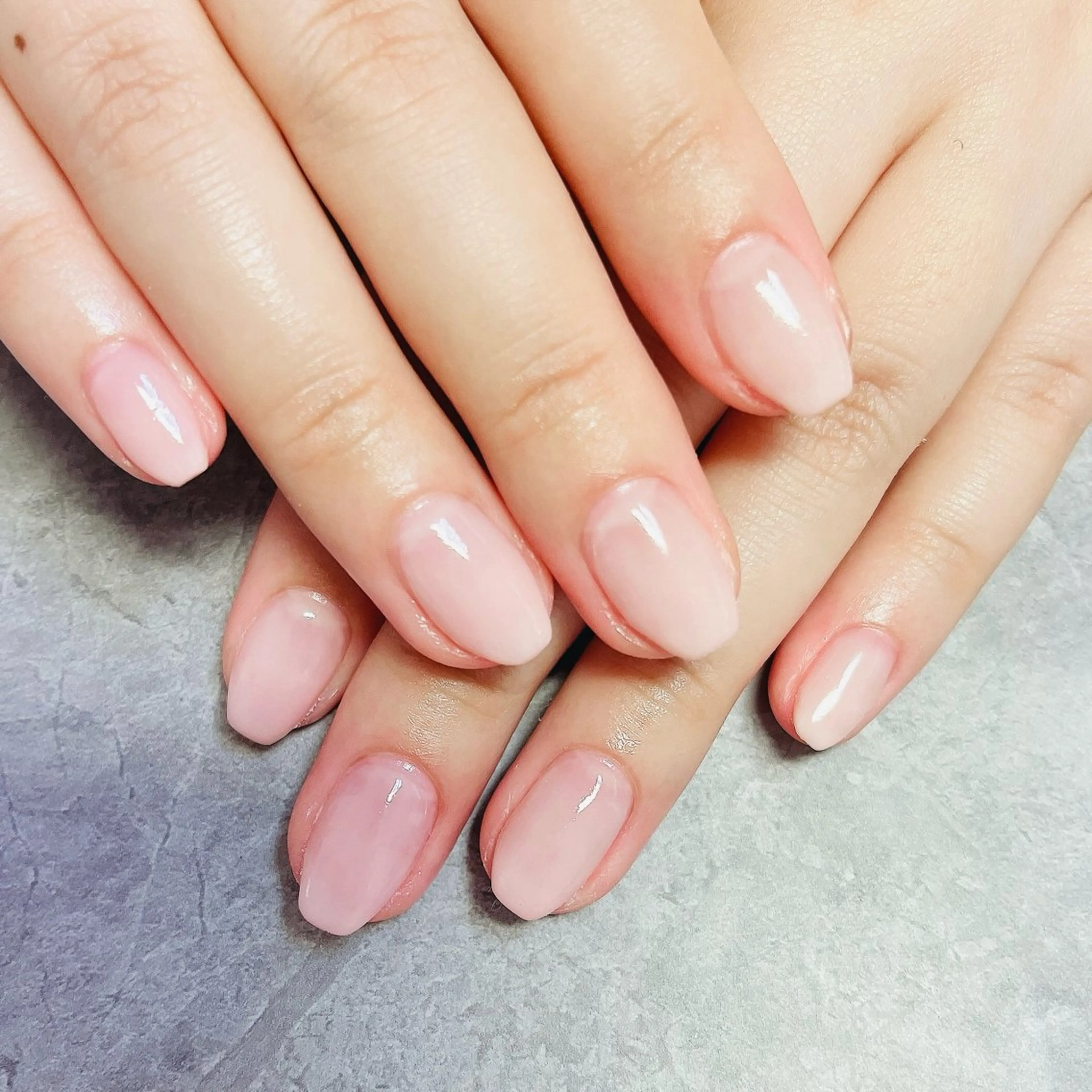 ネイル オフィスネイル ワンカラーネイル ピンク シンプルネイル ハンドネイル ハンドケア ベテランネイル cnc  nailのネイルデザイン