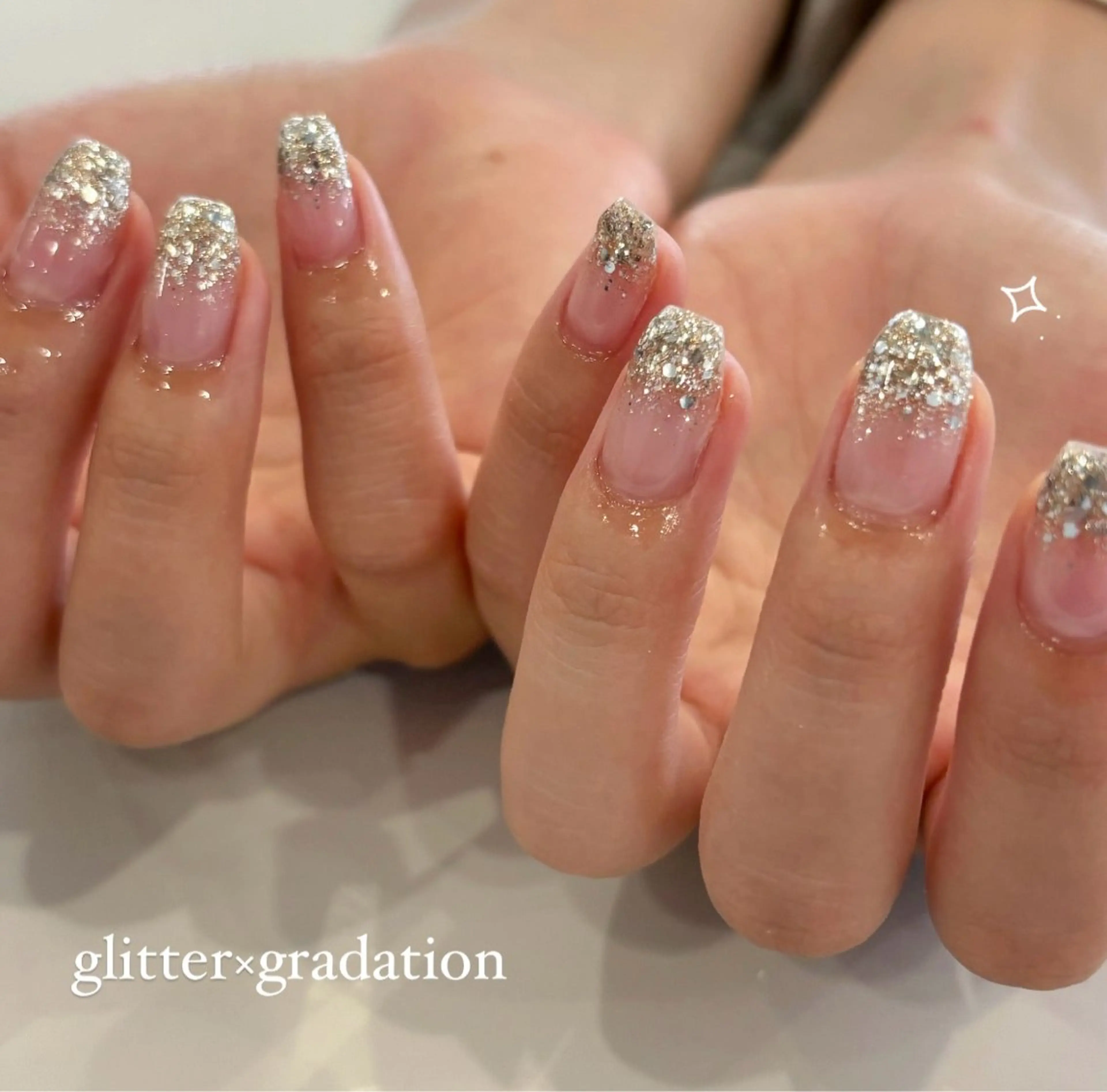ネイル グラデーション ラメ(グリッター) ラメグラデーション ハンドネイル millie ainee太田のネイルデザイン