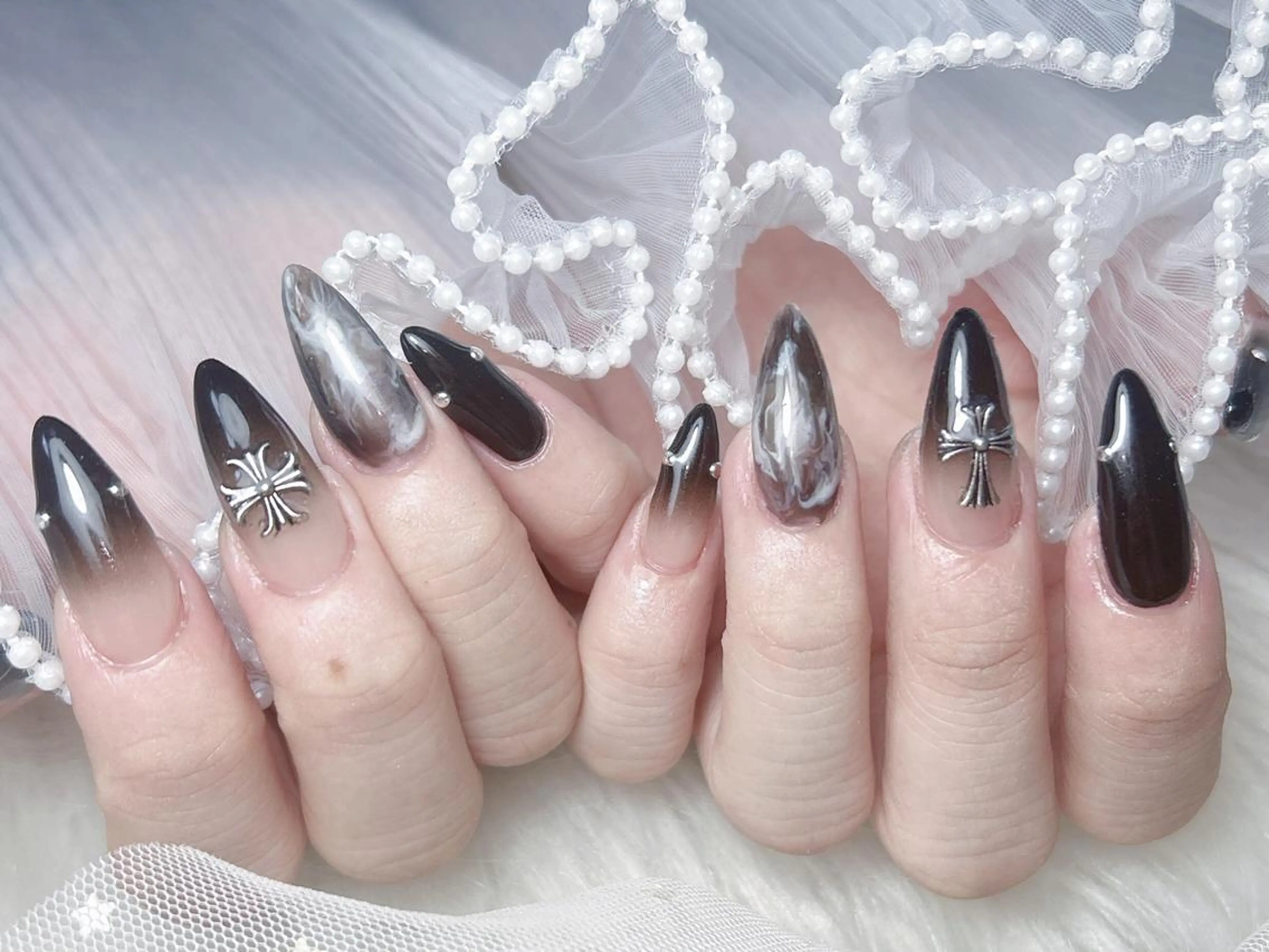 ネイル リリ 奈🎀のネイルデザイン