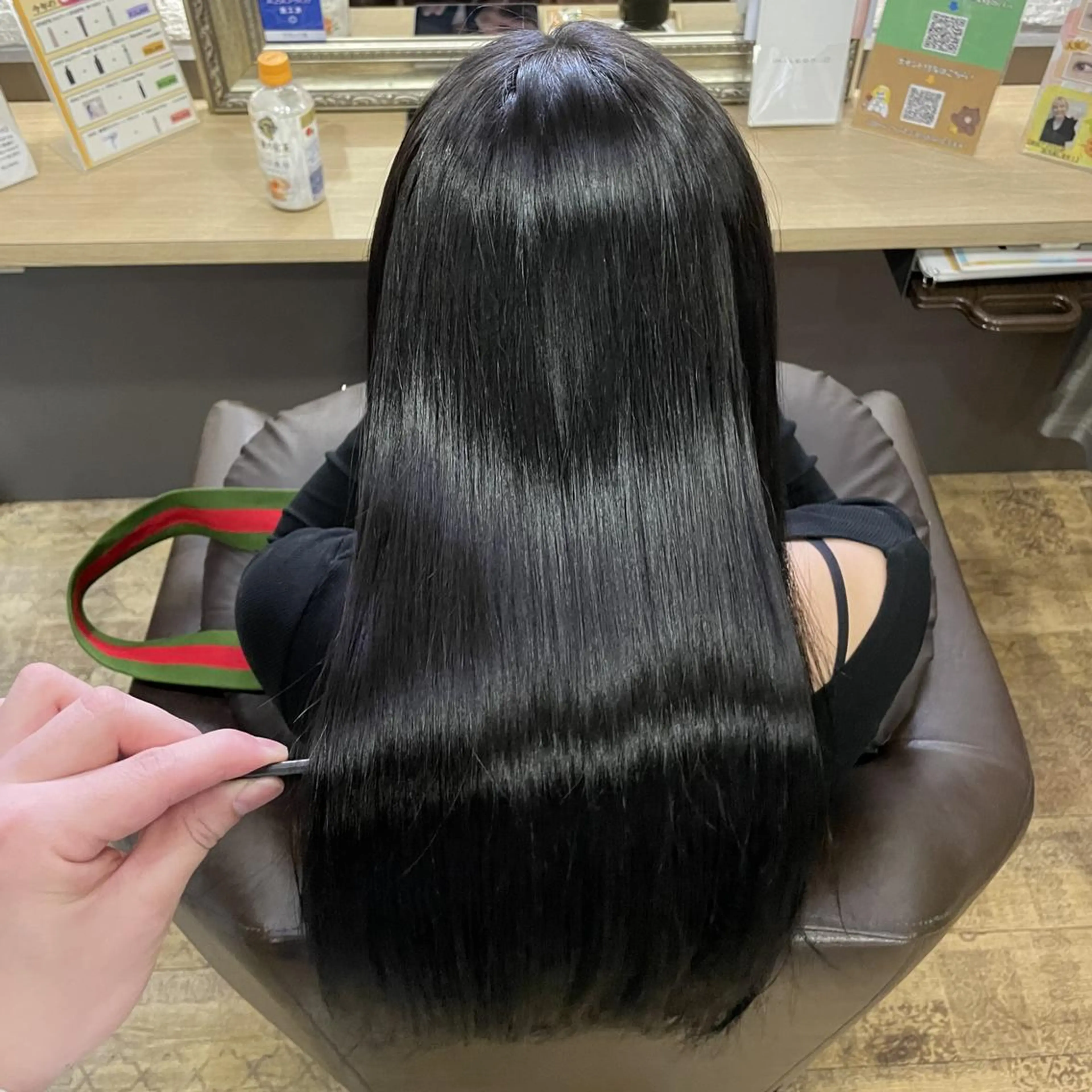 ロング カラー カット ヘアカラー トリートメント 西中島エリアNo.1 ✨髪質改善ラビマーニのヘアスタイル