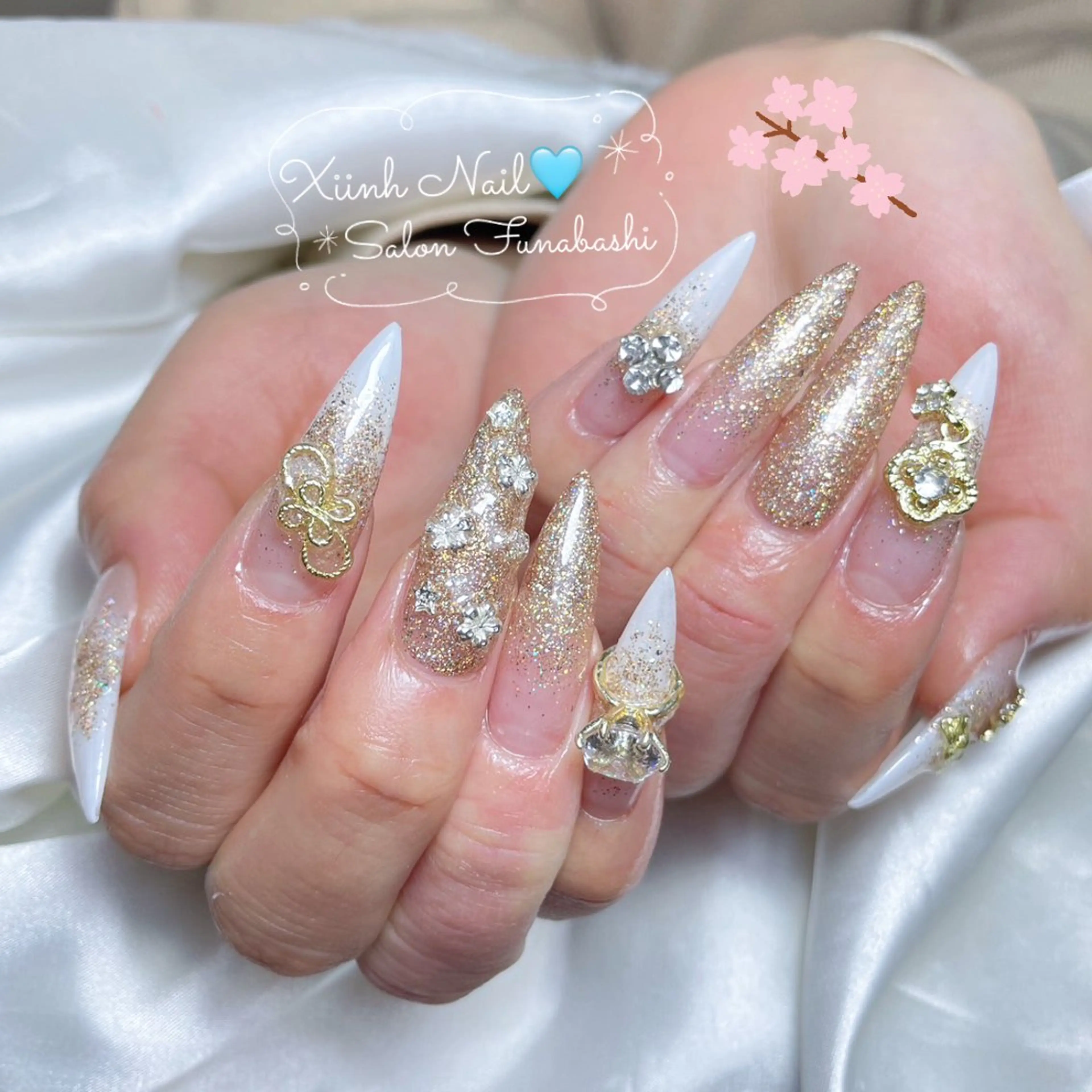 ネイル ブラウン チークネイル 桜ネイル 長さ出し フットネイル ハンドネイル XIINH NAIL SALONのネイルデザイン