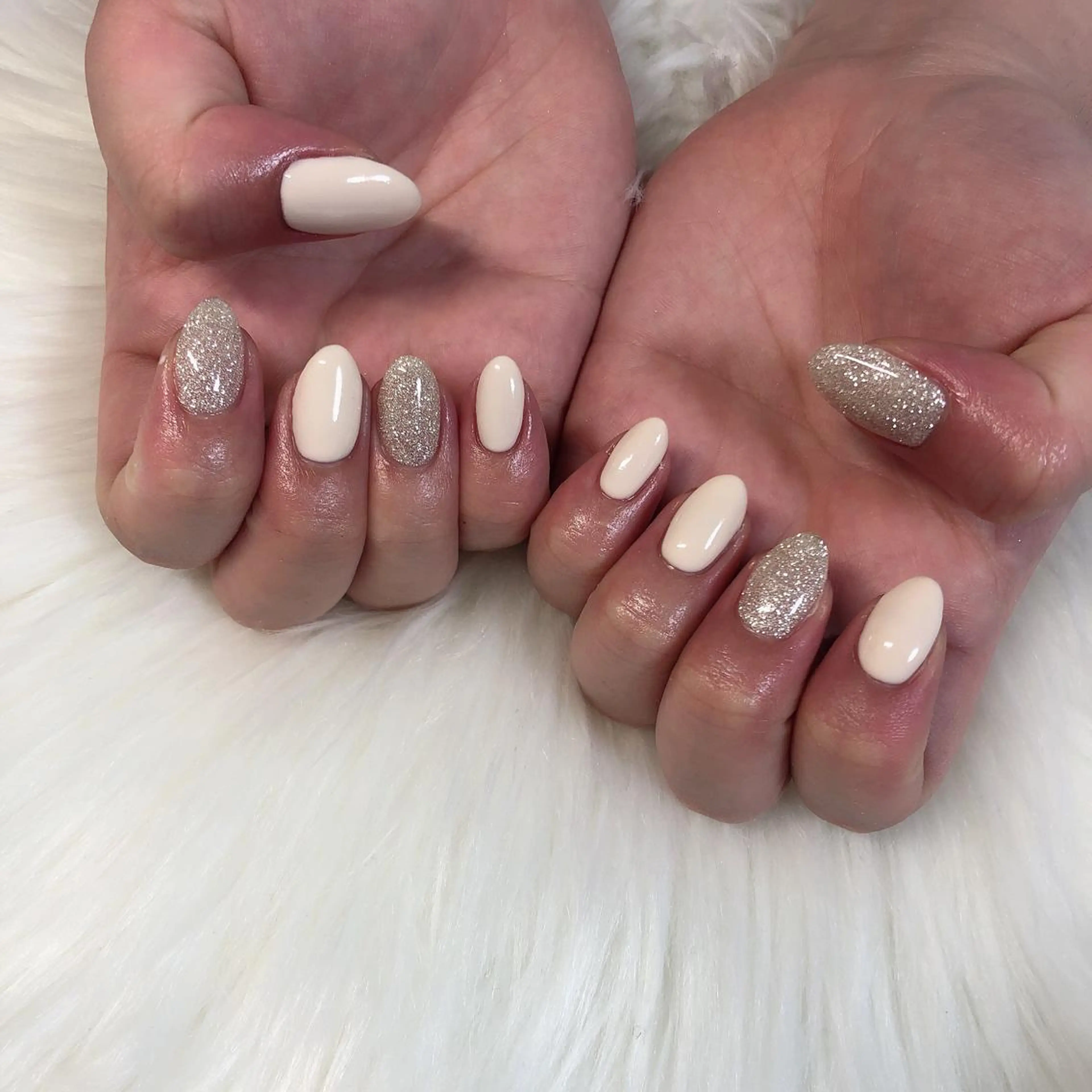 ネイル ハンドネイル 西岡 杏のネイルデザイン