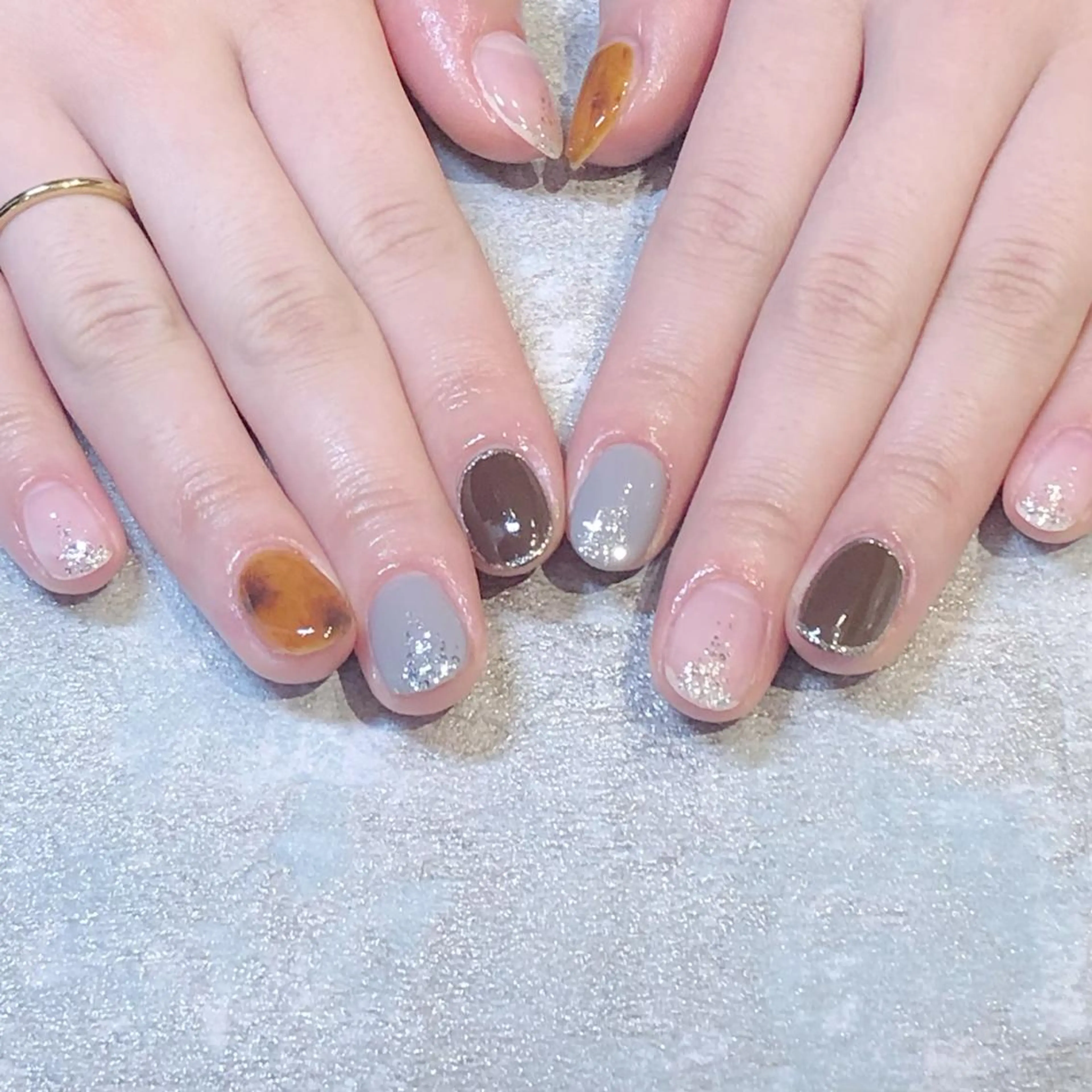 ネイル LUANA 〜Eyelash&Nail〜所属・長崎 真帆のネイルデザイン