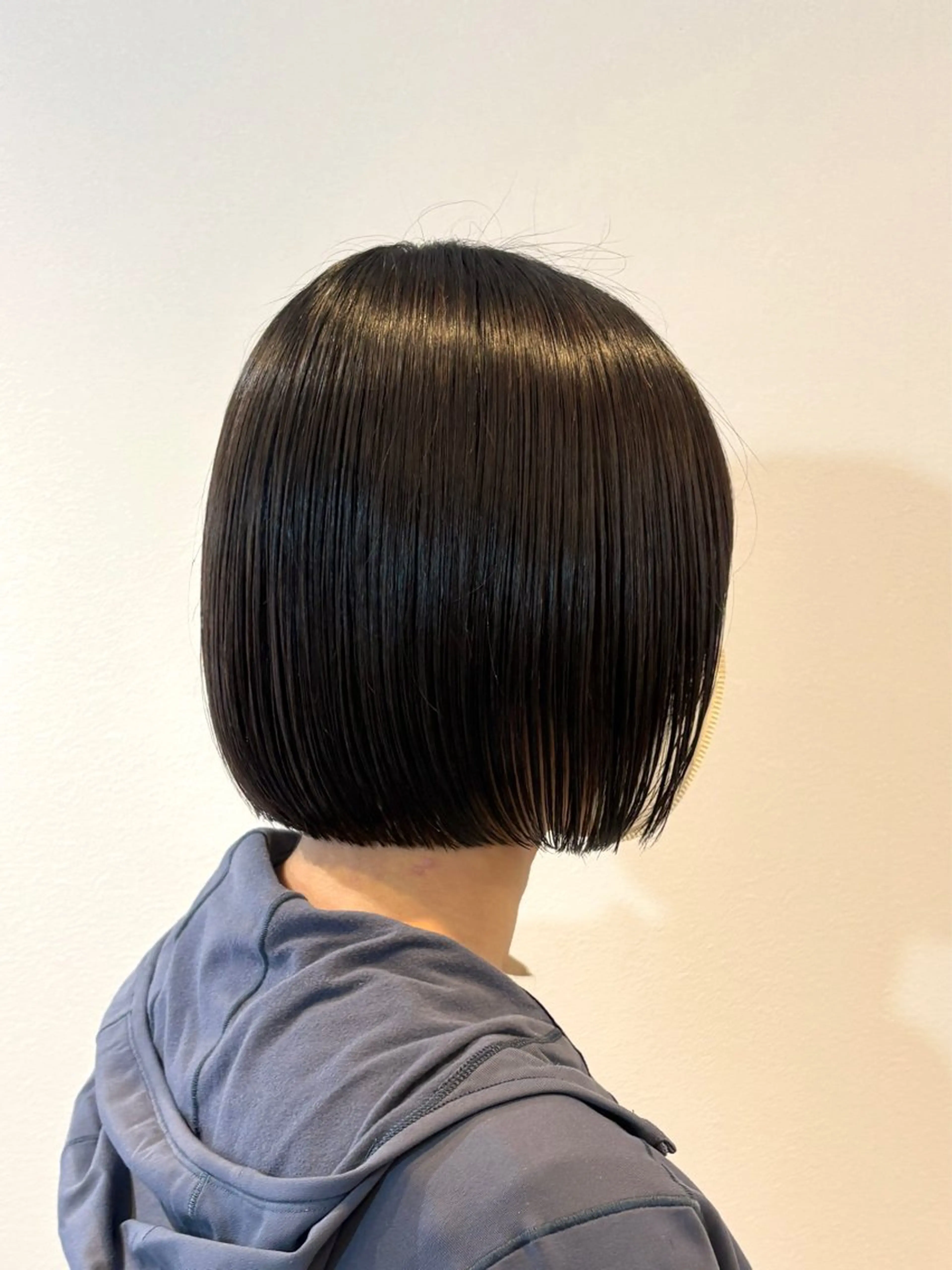 ショート ボブ カット トリートメント ショート/レイヤー/ ボブ/安本和史のヘアスタイル