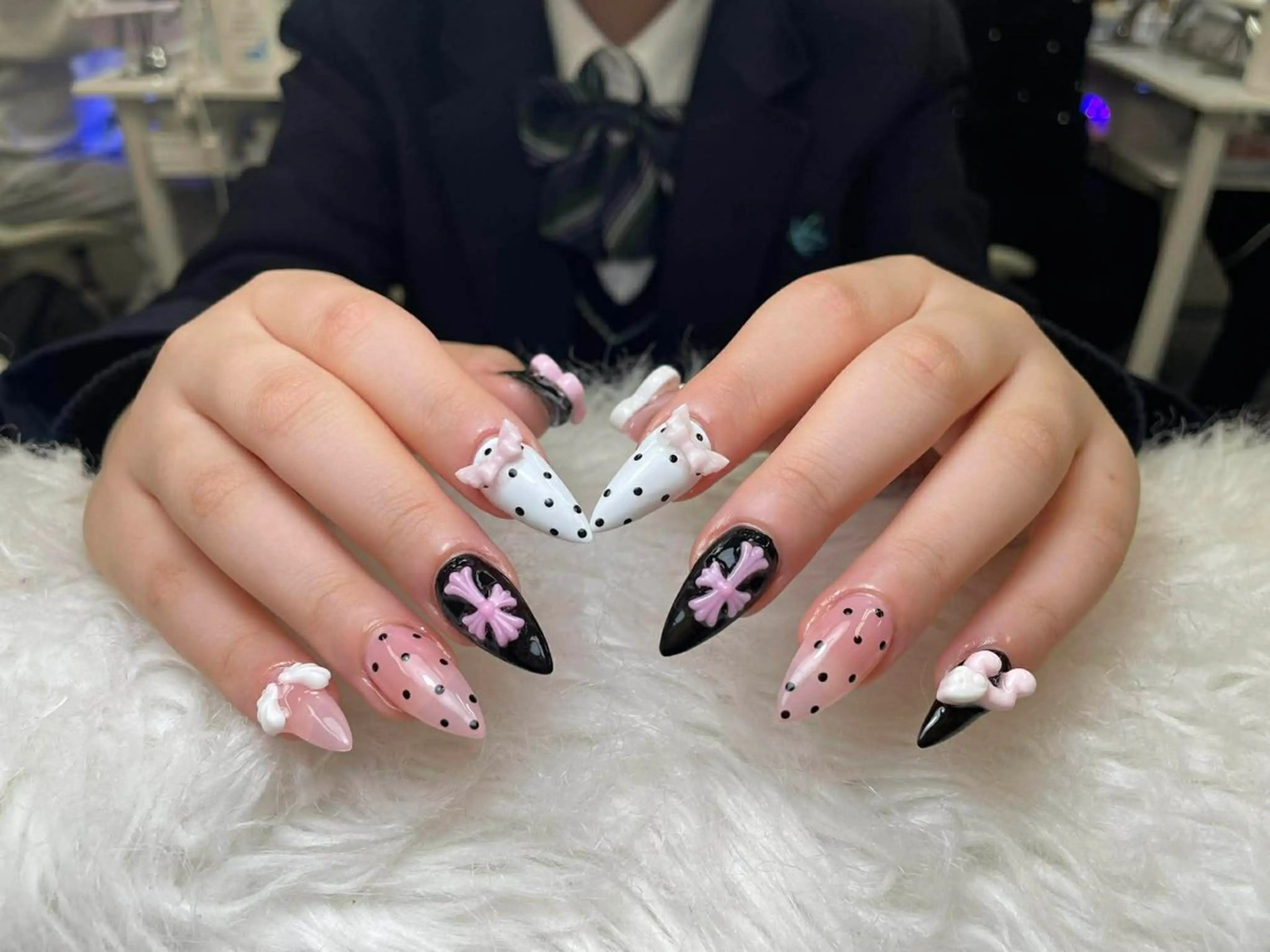 ネイル アートネイル ジェルネイル ネイルチップ ハンドネイル Nie Nail Shinokuboのネイルデザイン