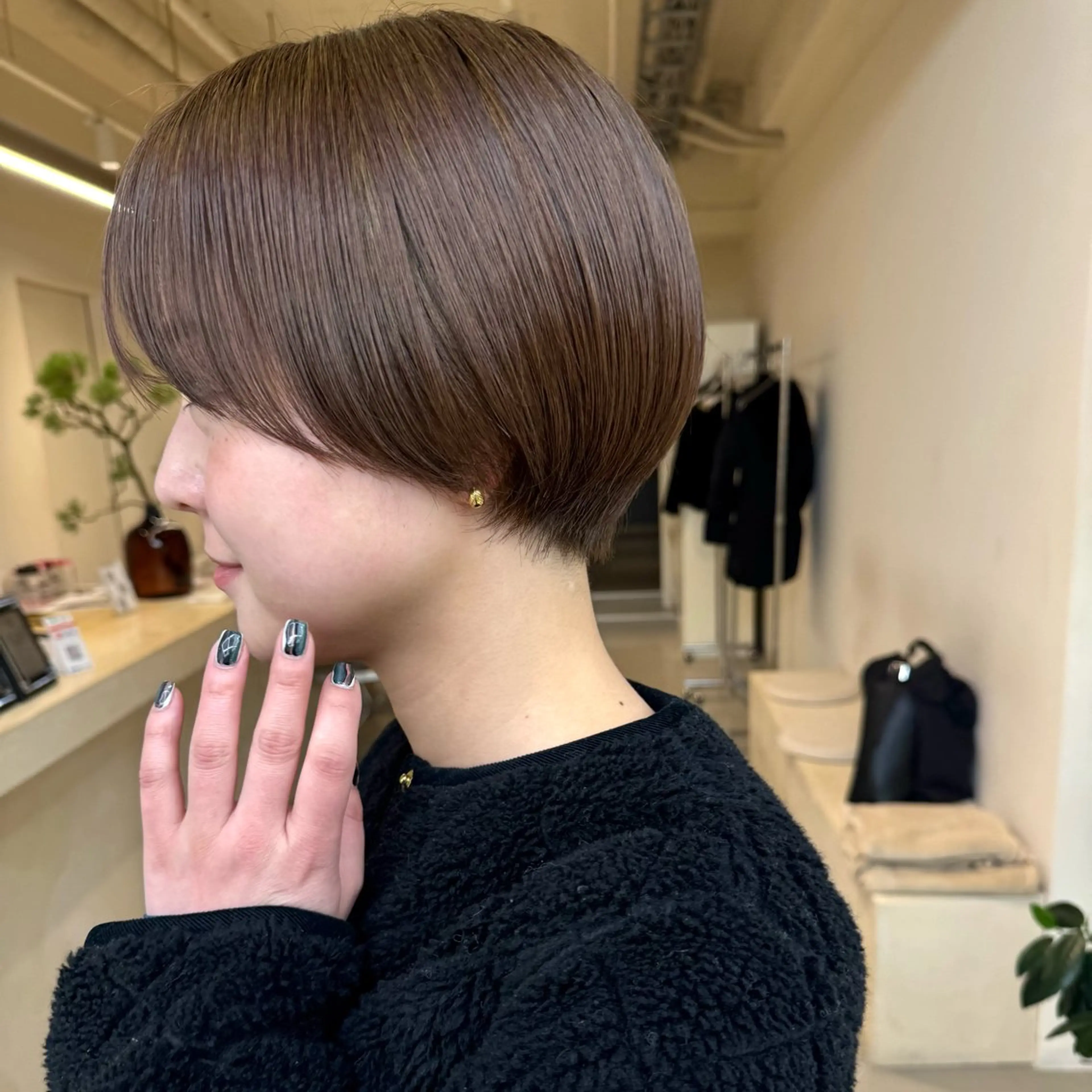 ショート カラー ベージュカラー ショートヘア カット ヘアカラー トリートメント ショート・ボブ ・ウルフ✂︎IMAIのヘアスタイル