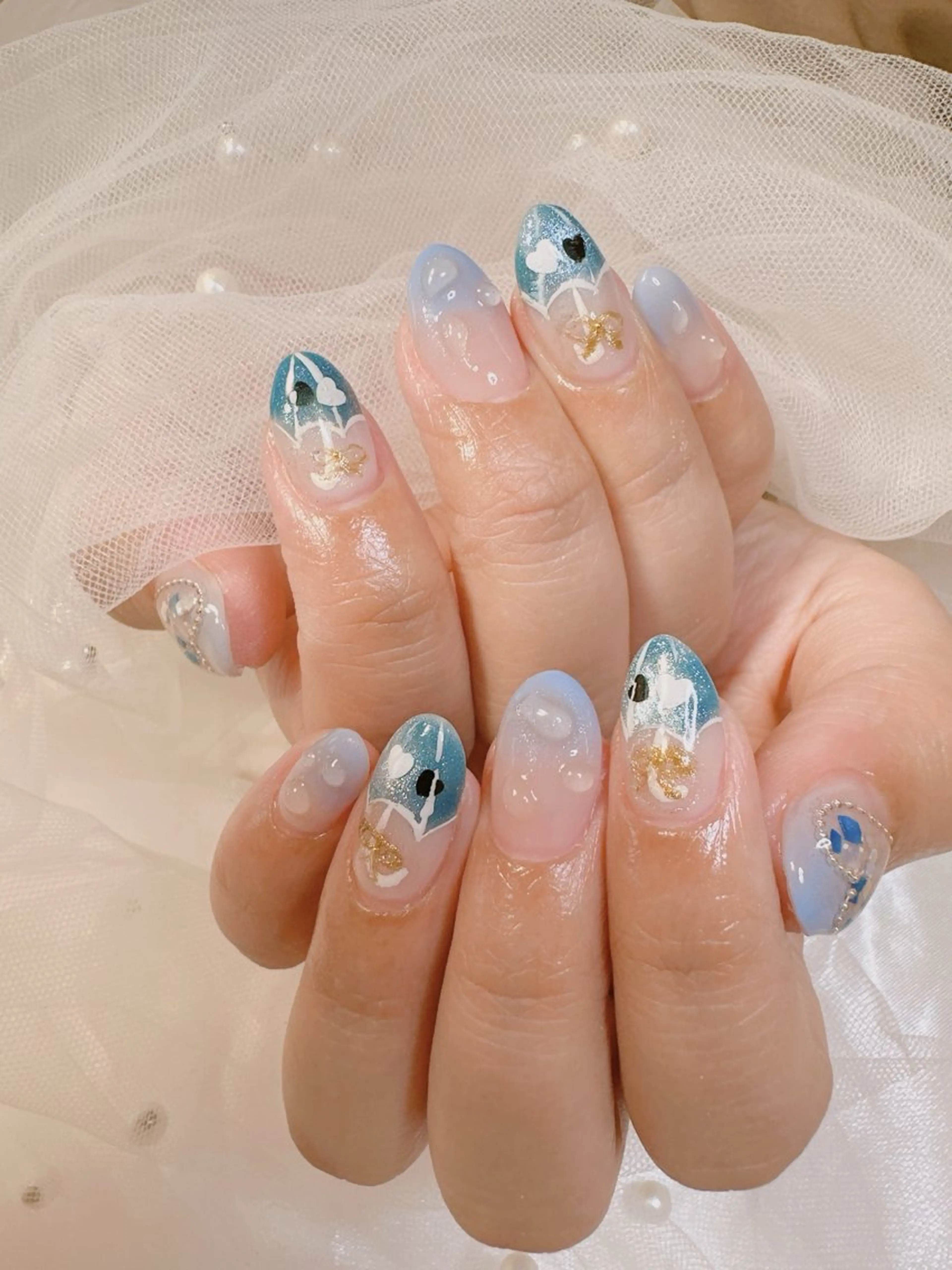 ネイル 高島 夏海のネイルデザイン