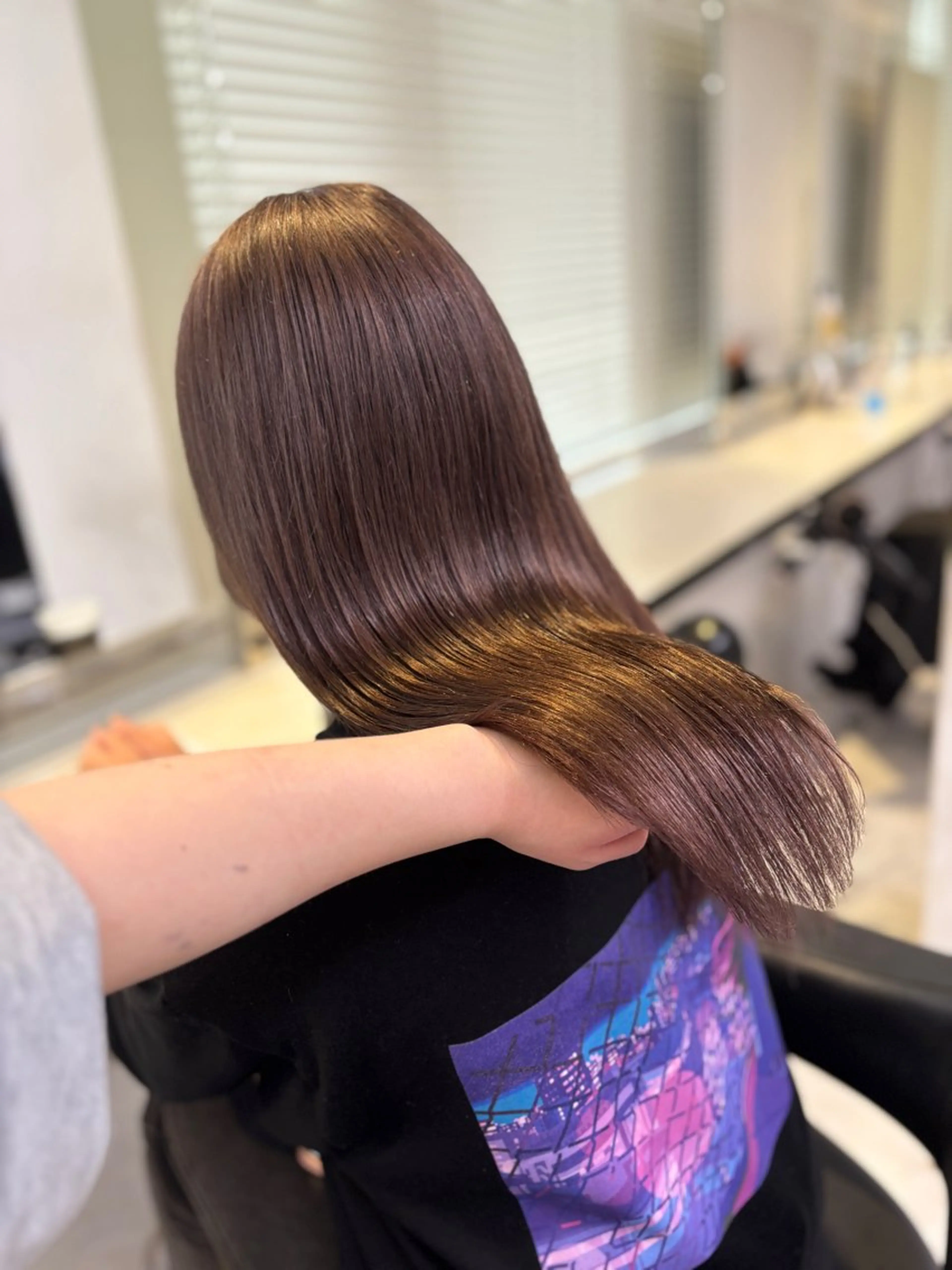 ロング カラー ブリーチ ダブルカラー グレージュ 💙ハイトーン韓国風 色白ヘア💙manaのヘアスタイル