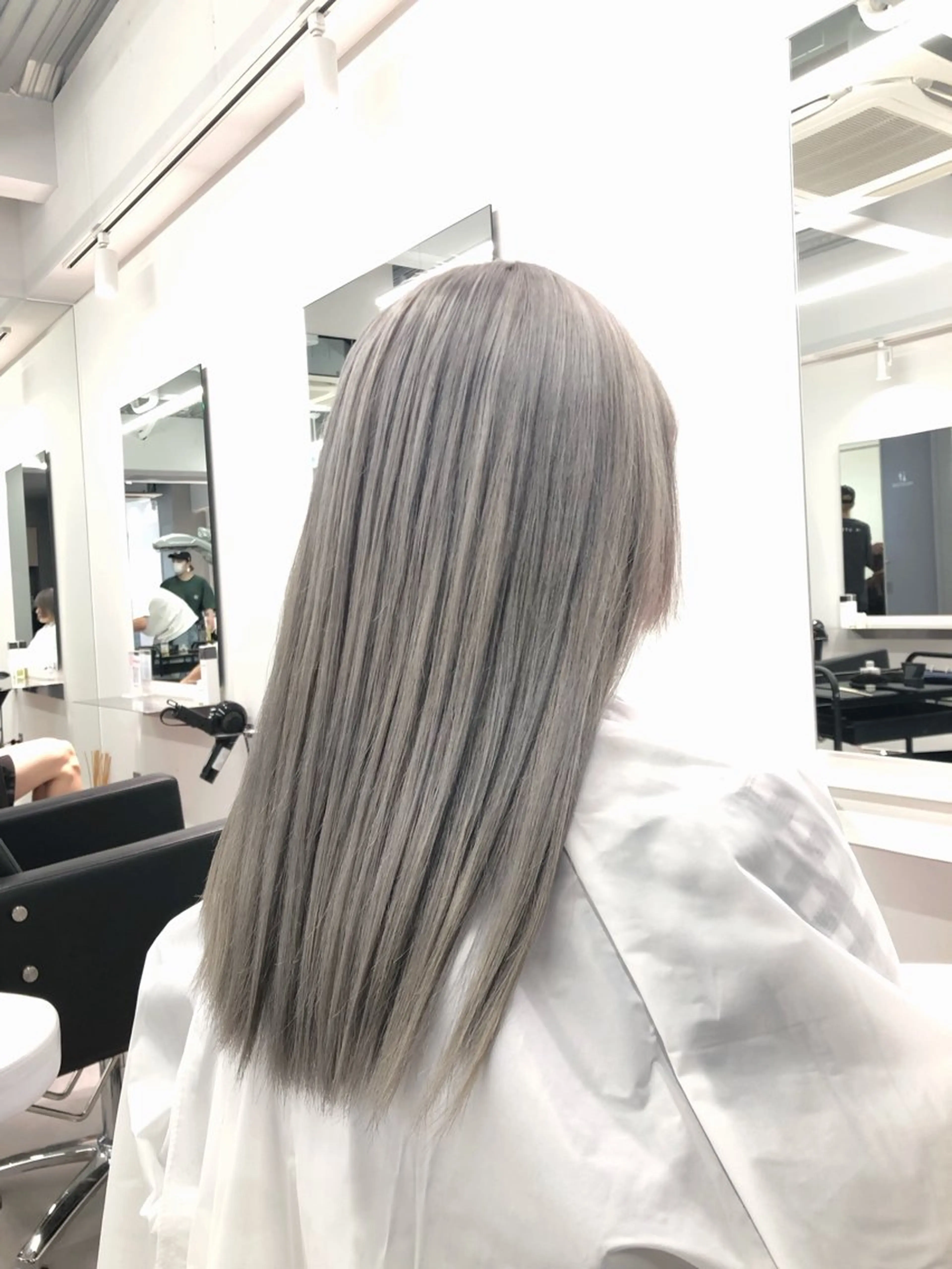 ロング カラー ヘアカラー 矢島颯哉/ハイトーン ブリーチカラー💎のヘアスタイル