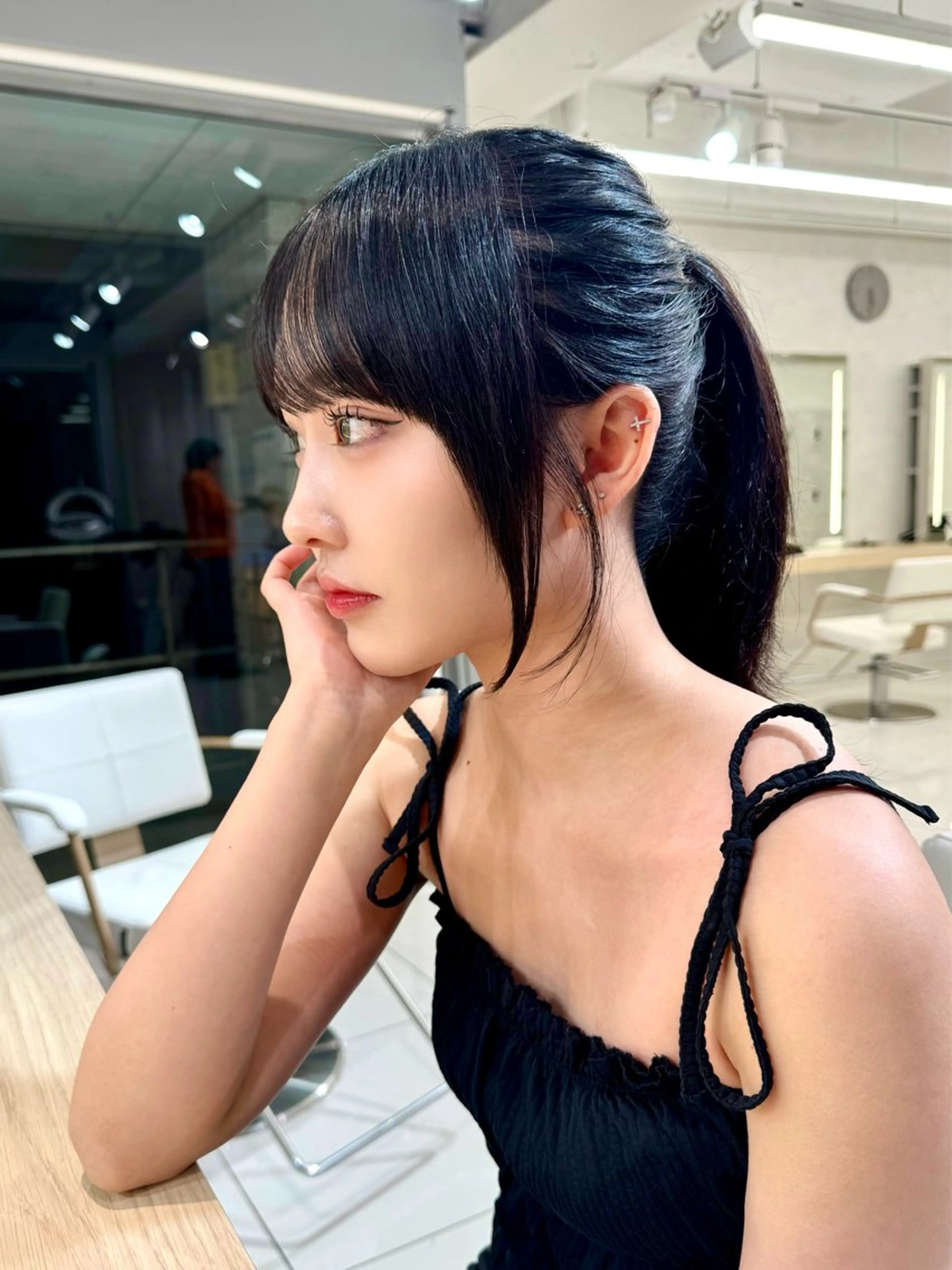 セミロング 三鷹で1番ショート ボブをカットする新谷のヘアスタイル