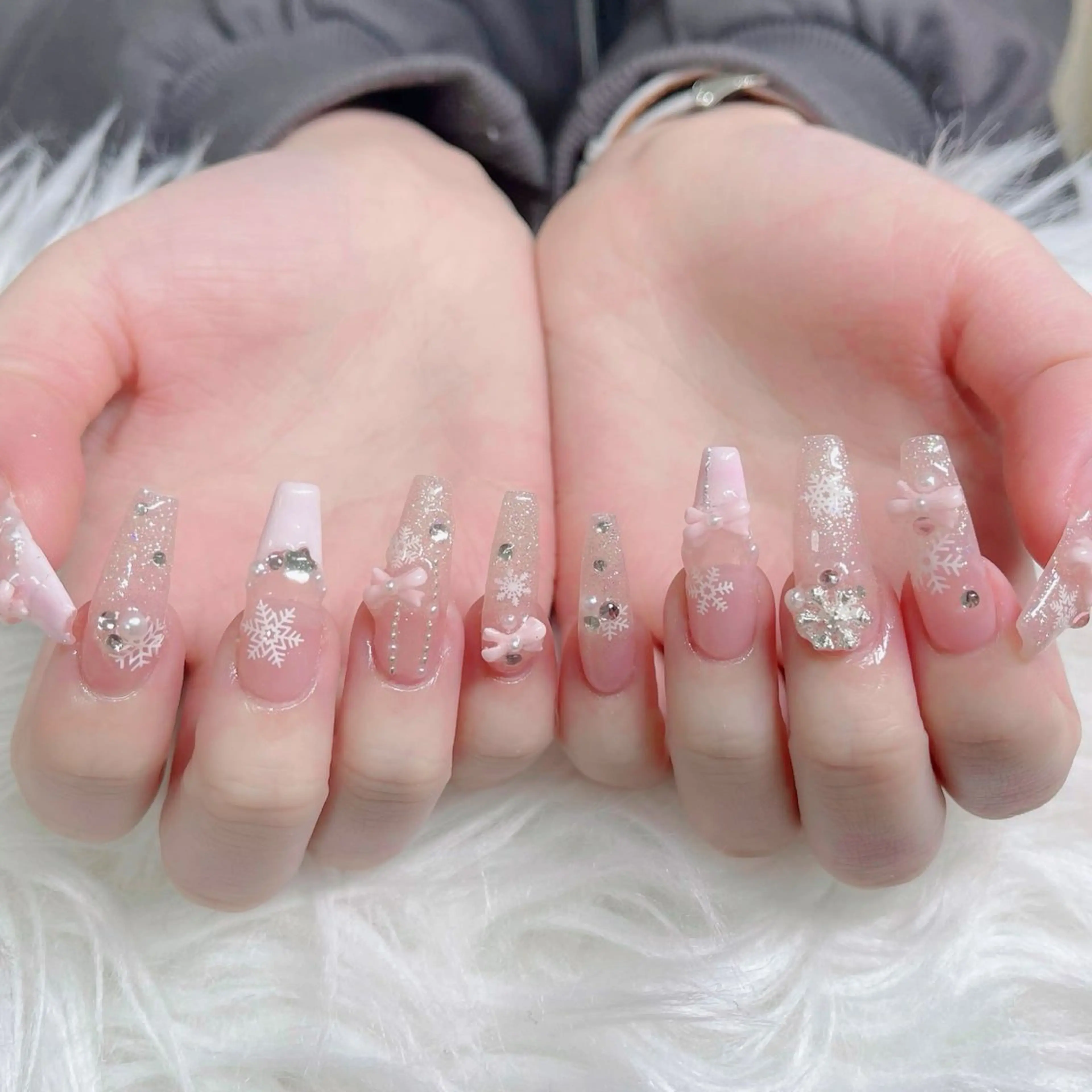 ネイル フットネイル フレンチネイル グラデーション 韓国ネイル ロングネイル ハンドネイル Hani Nail Salonのネイルデザイン