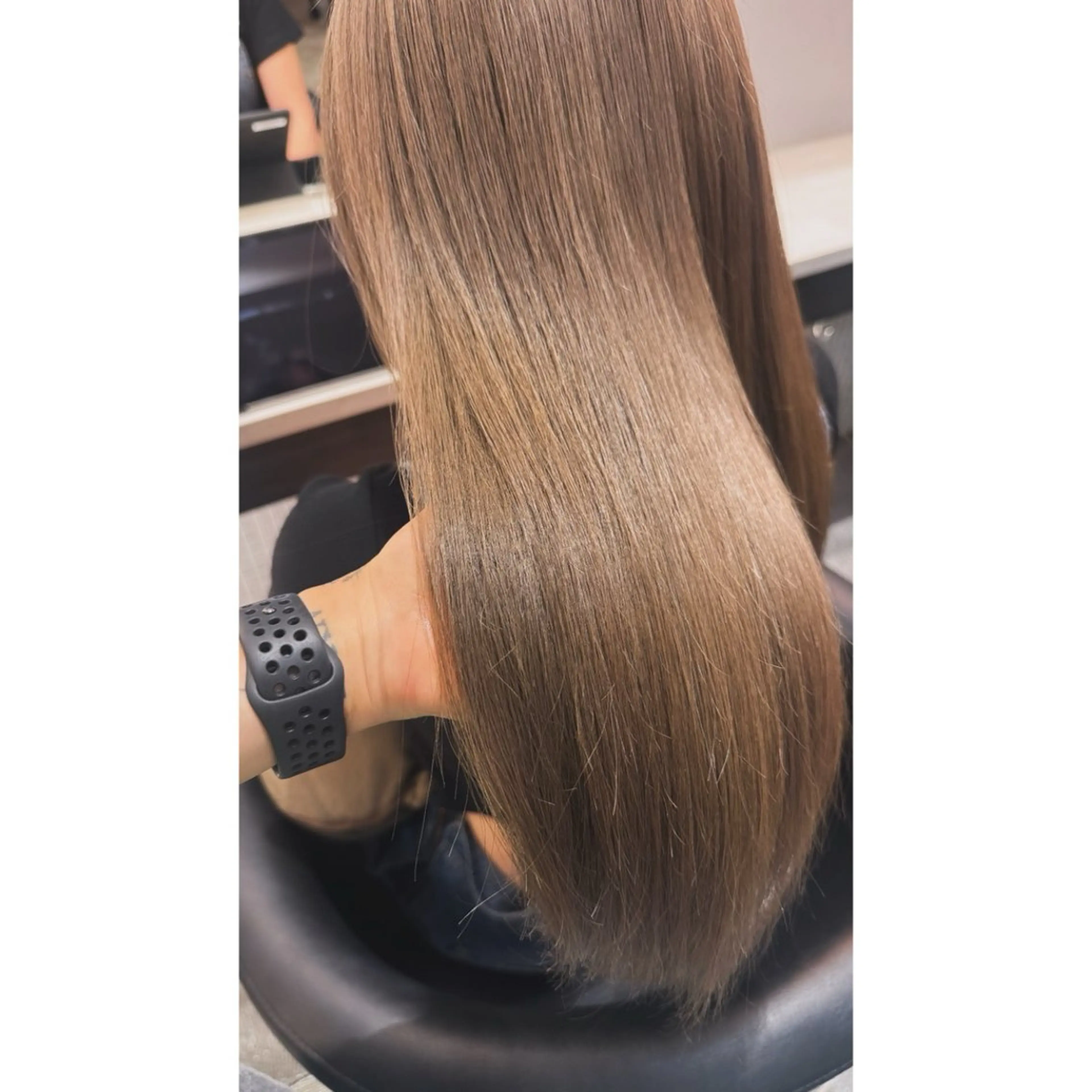 ロング カラー ベージュカラー ミルクティーベージュ カット ヘアカラー トリートメント beaute錦糸町 🦖⋆͛yuka💚のヘアスタイル