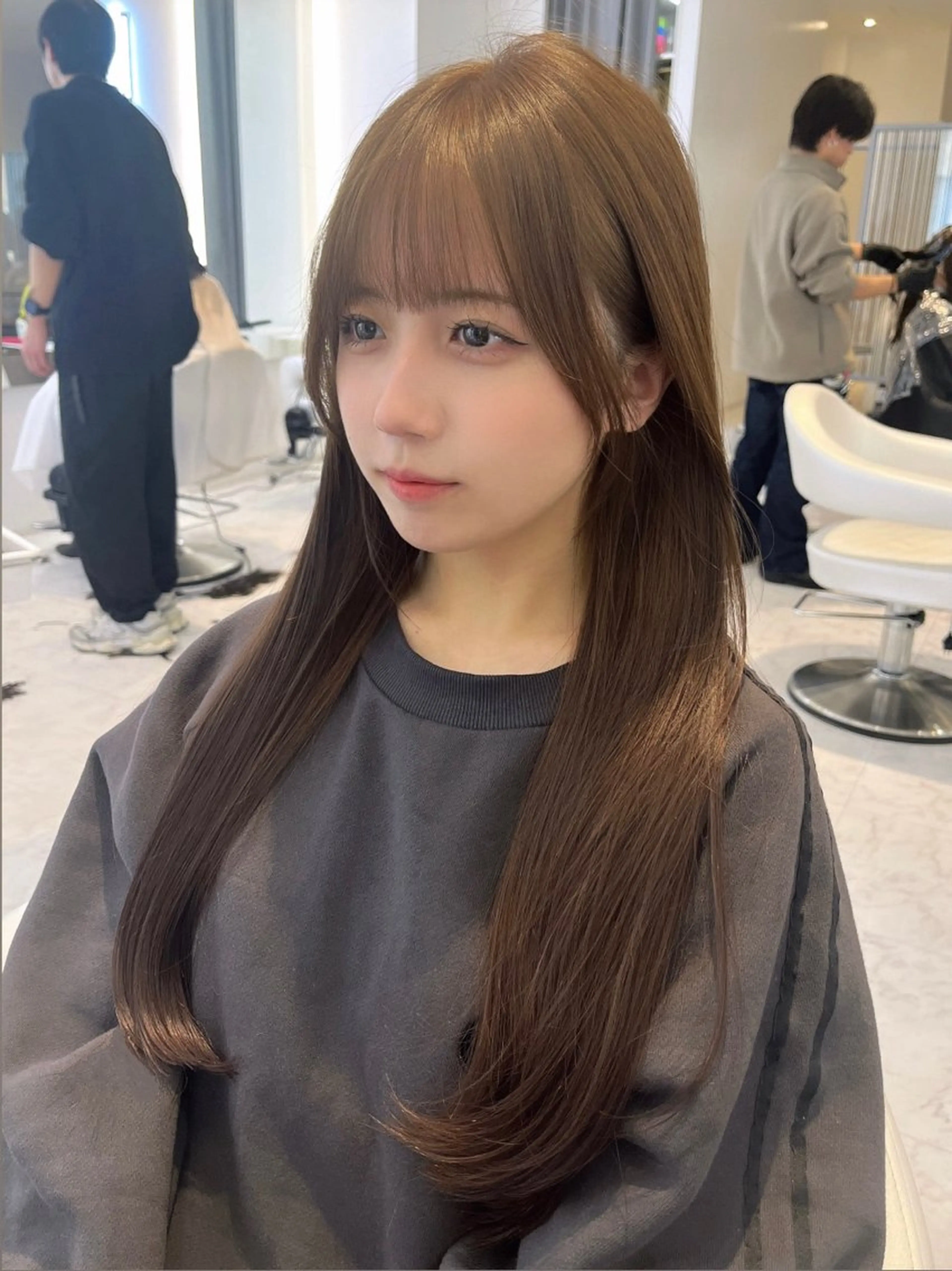 セミロング カラー カット ヘアカラー トリートメント 石川 裕将のヘアスタイル