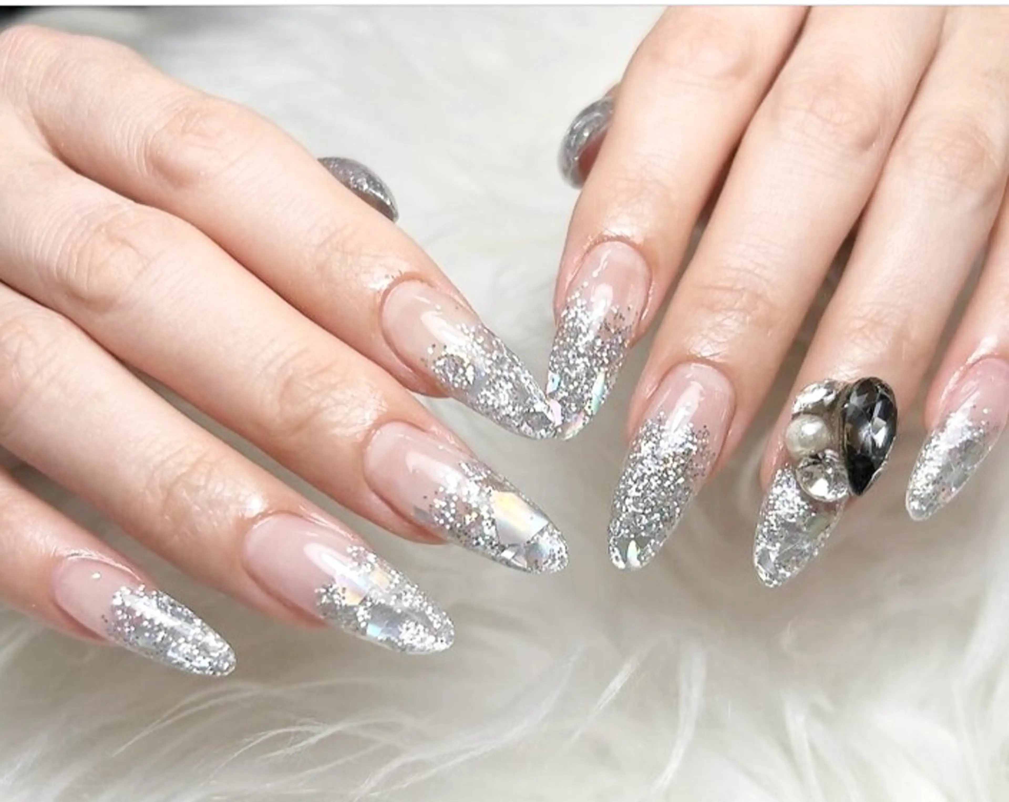 ネイル ストーンネイル NAIL ENVYのネイルデザイン