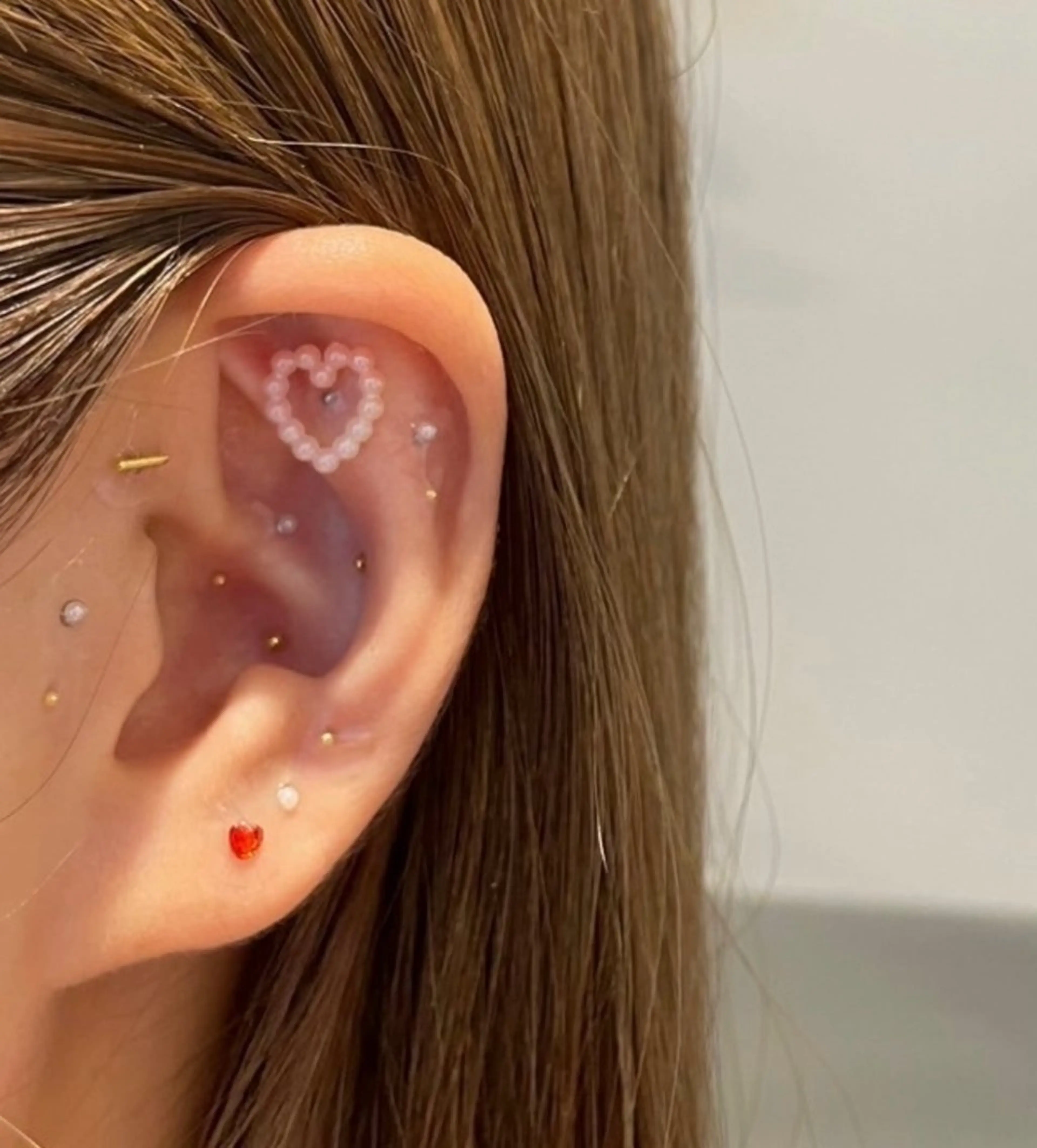 耳つぼジュエリー 浜松のエステ・リラクイメージ