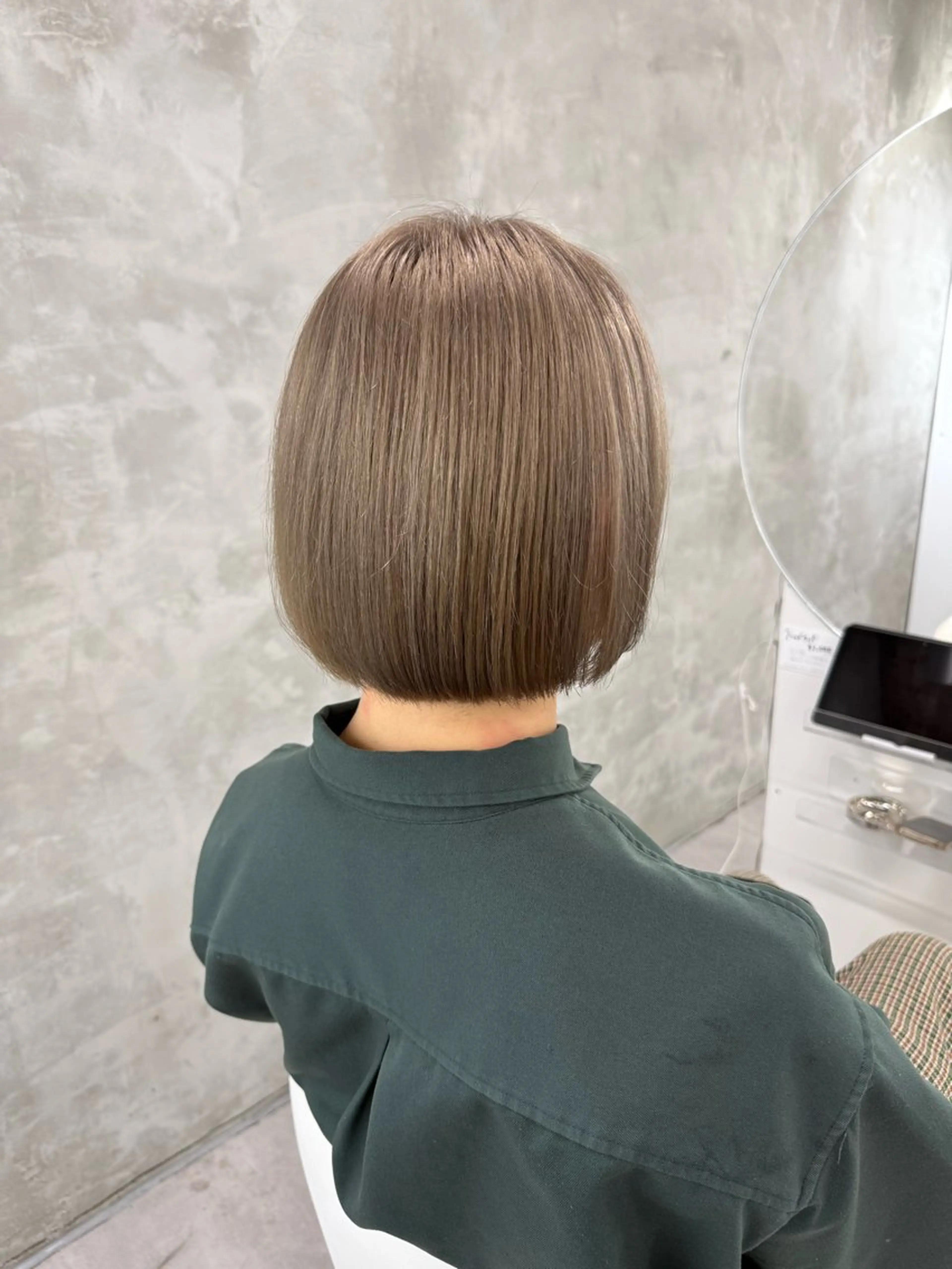 ショート カラー ヘアカラー トリートメント yuuna ✮ door whiteのヘアスタイル