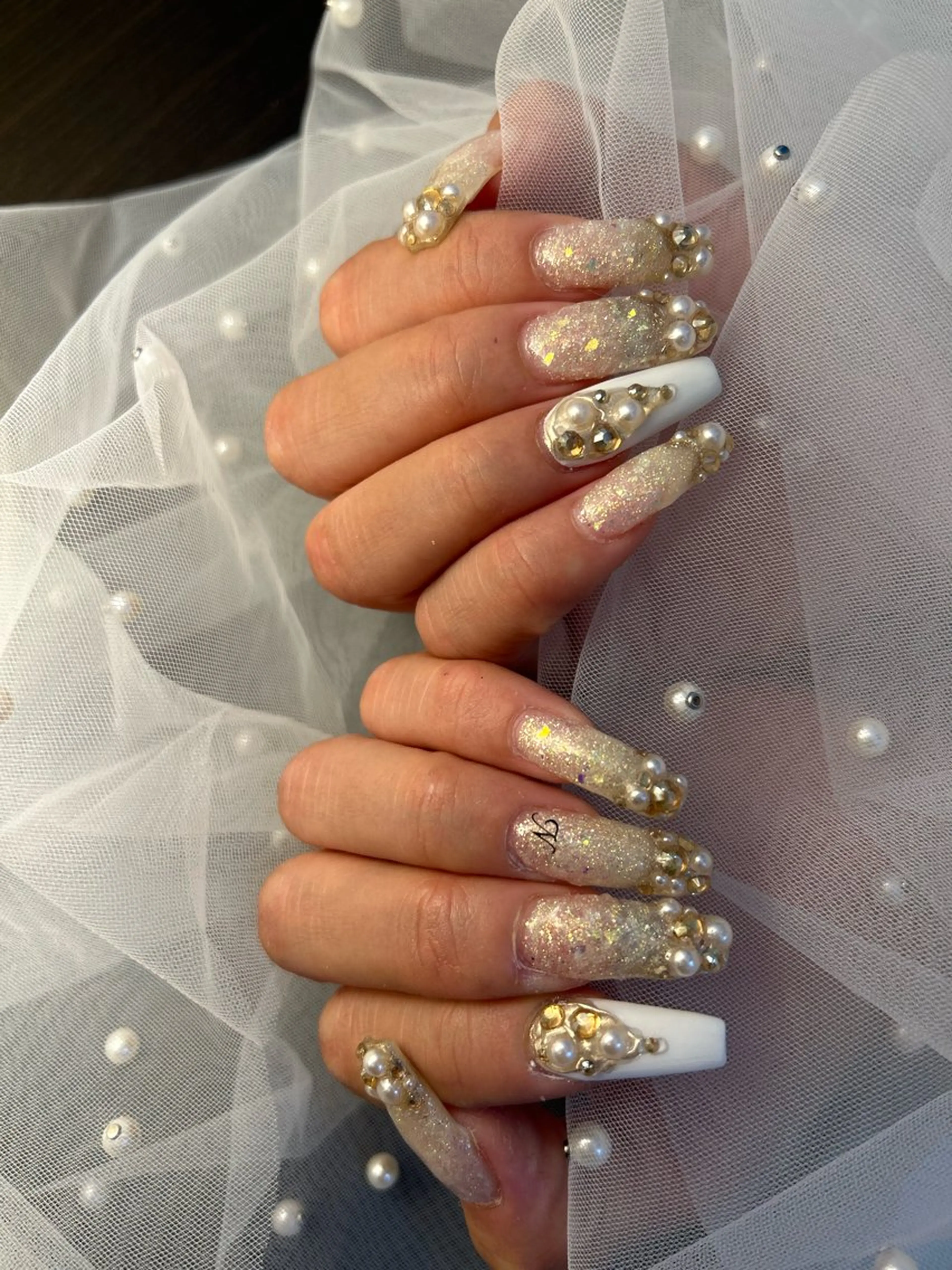 ネイル ハンドネイル フットネイル ✴︎ Delightのネイルデザイン