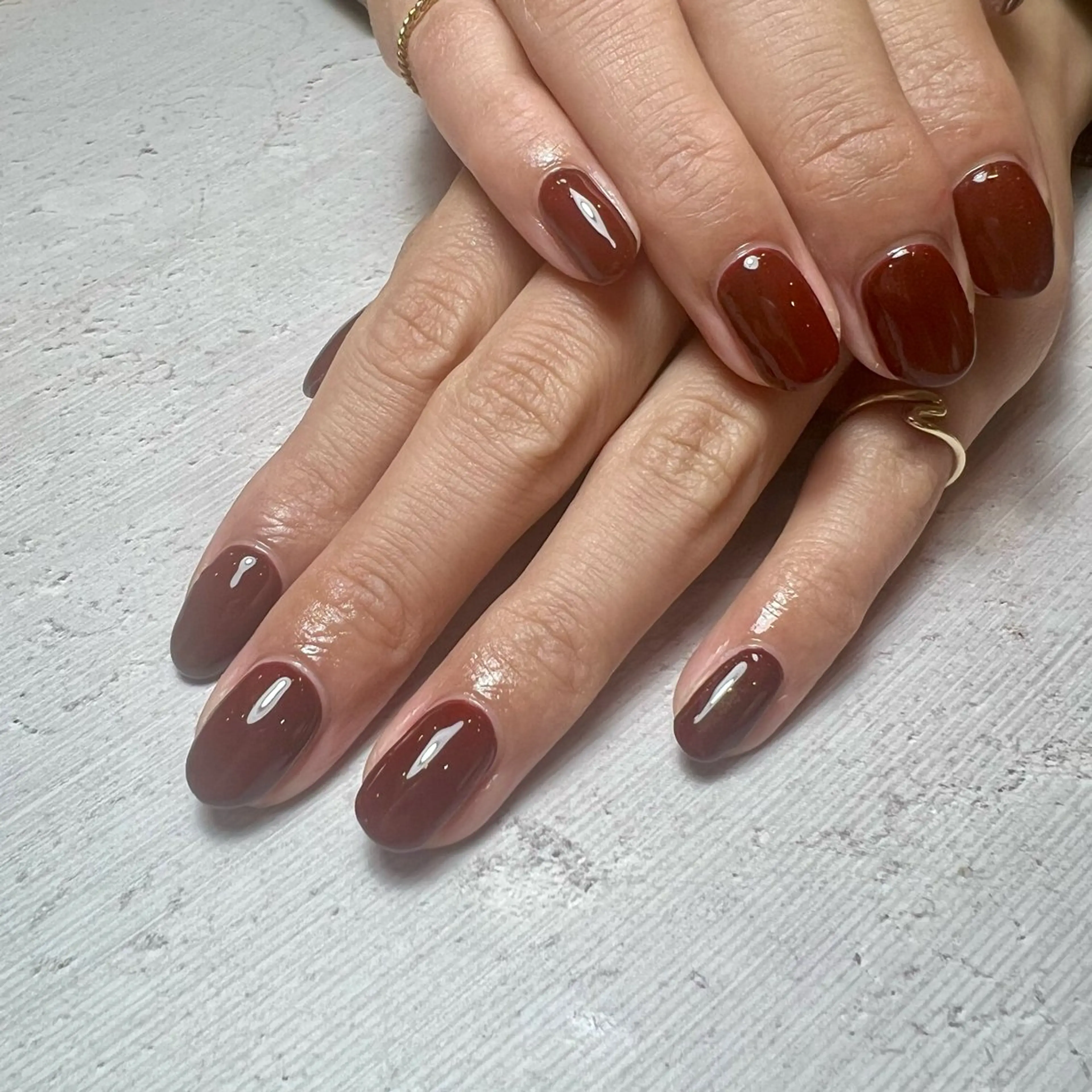 ネイル ワンカラーネイル twin .のネイルデザイン