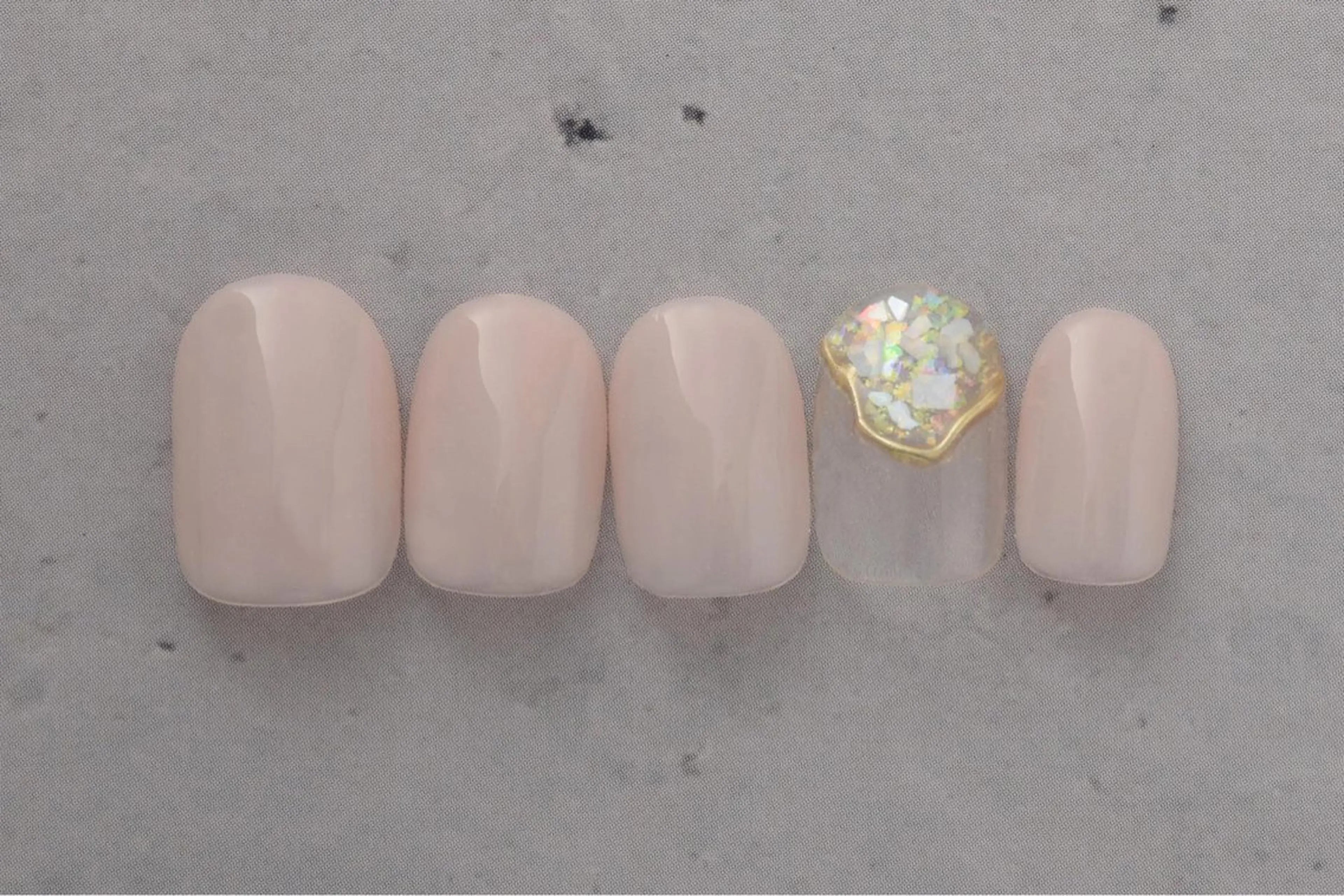 ネイル ニュアンスネイル 🎀ayaka 🎀 prishのネイルデザイン