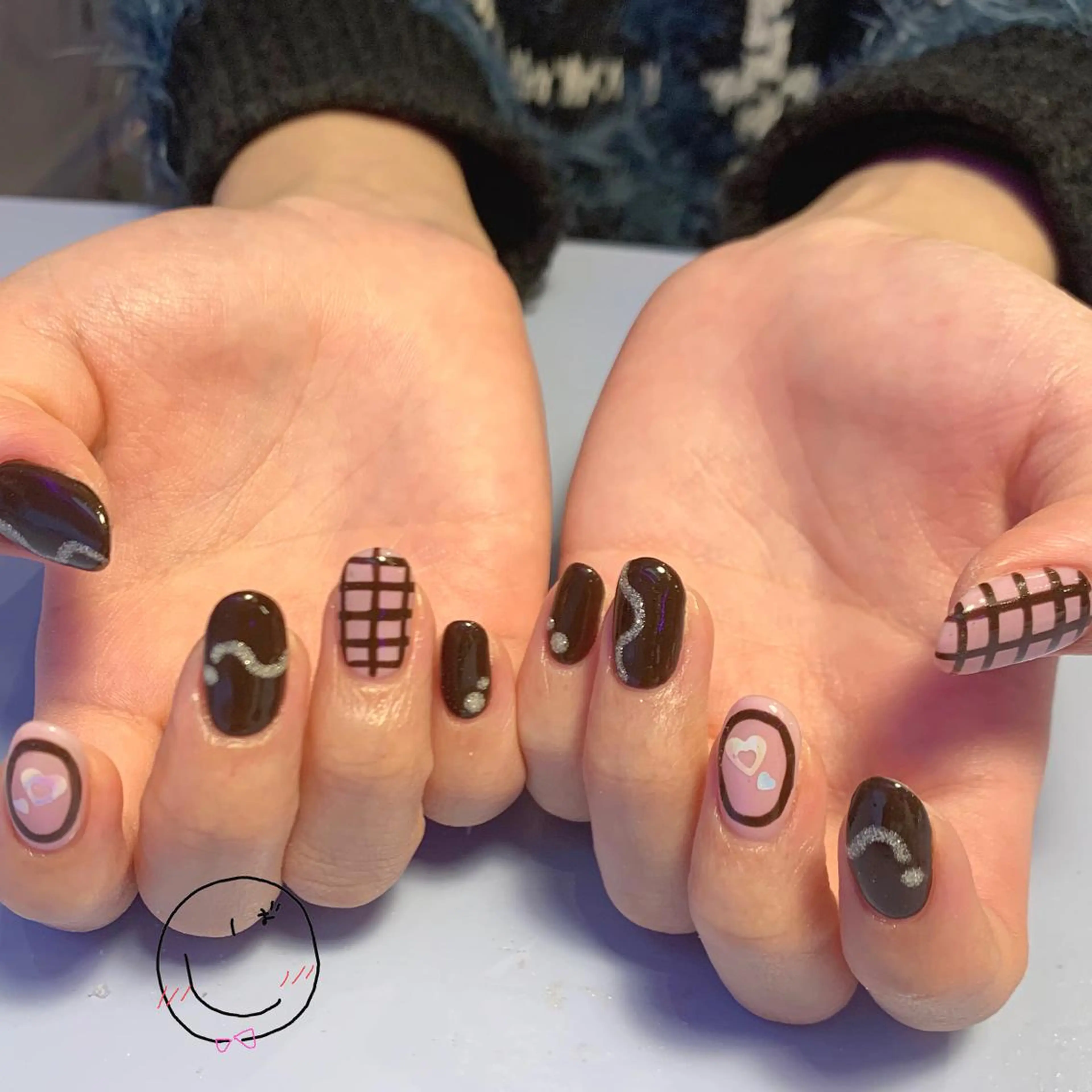 ネイル フットネイル ジェルネイル ぷっくりネイル バレンタイン chik shibaのネイルデザイン