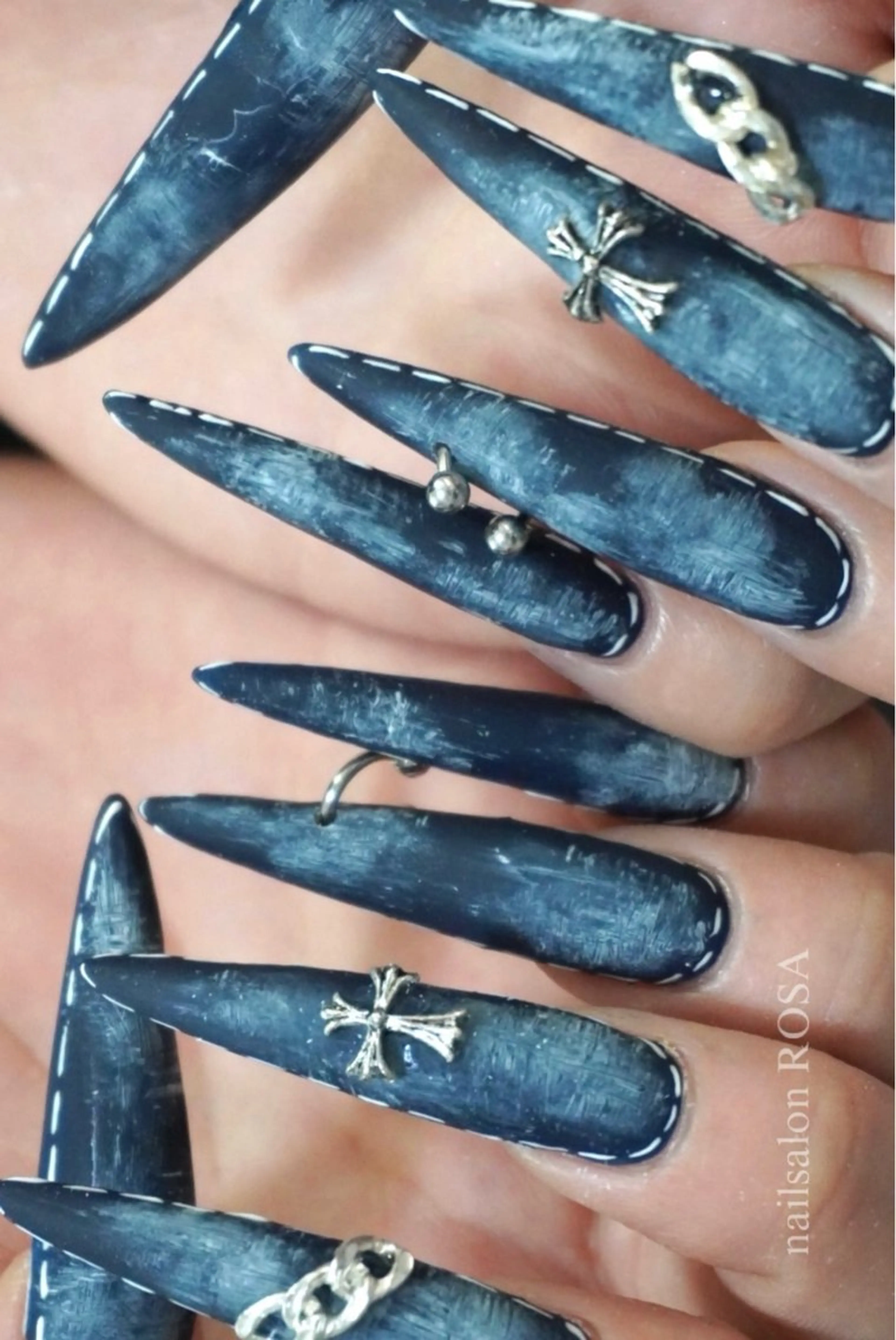 ネイル nail salon ROSA  Aのネイルデザイン