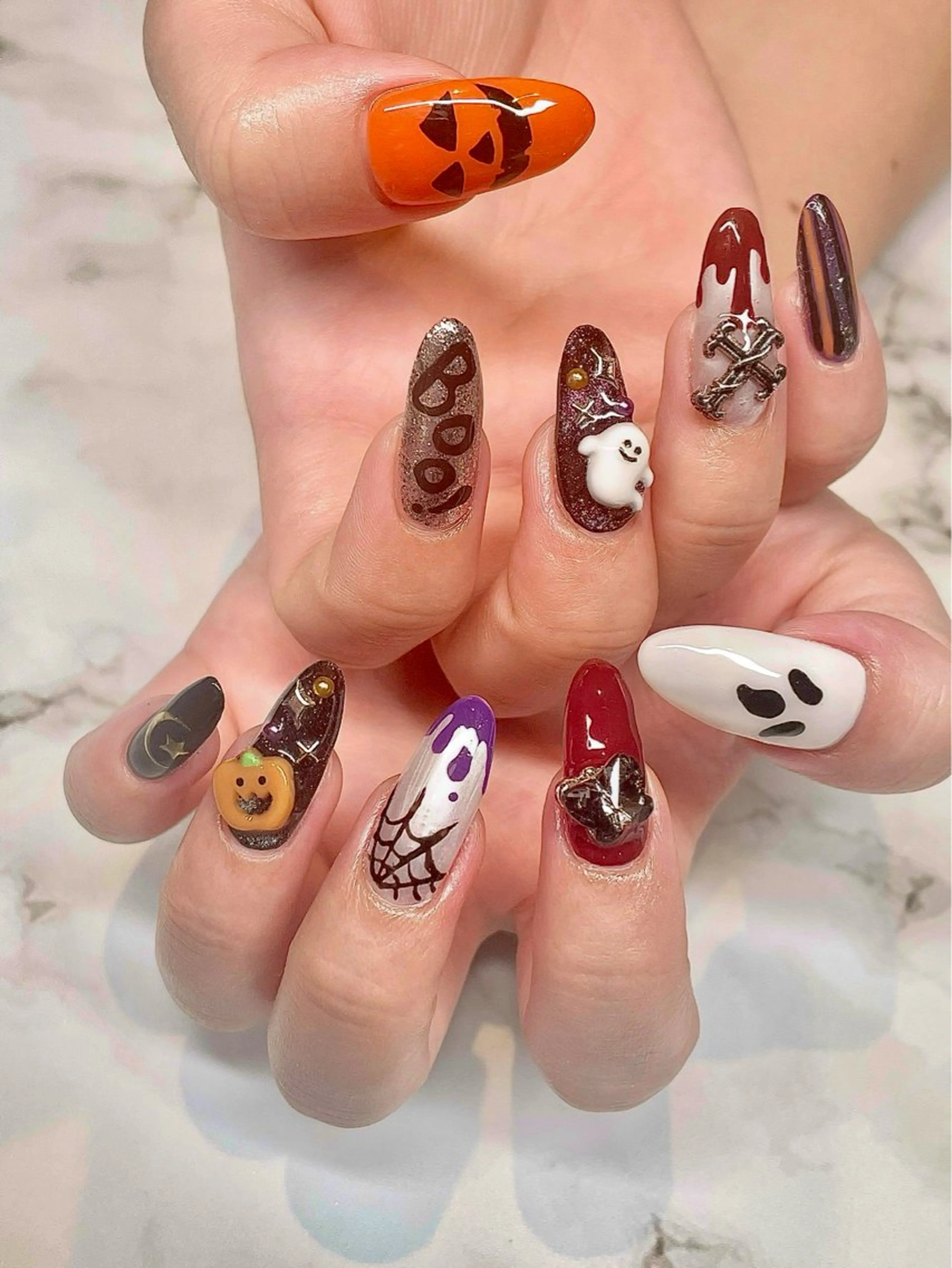 ネイル フラッシュネイル フットネイル ジェルネイル ラメ(グリッター) ラメグラデーション bea  merci所属・beamerci🌼 SHIORIのマツエク・マツパデザイン