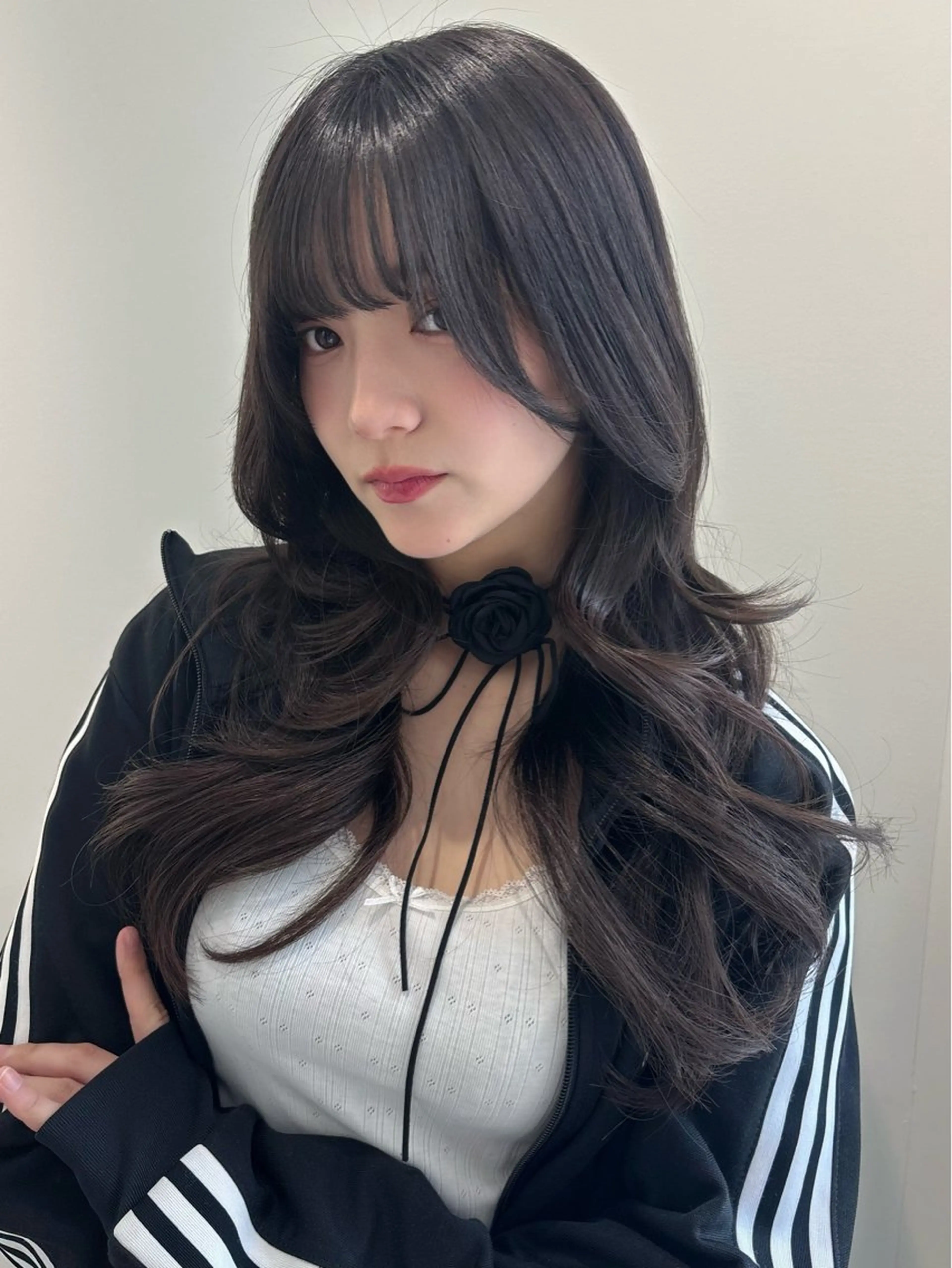 ロング カラー ロングレイヤー くびれヘア ハッシュカット 韓国風ヘア レイヤーカット 新宿♥ハッシュカット 暖色カラー♥Unaのヘアスタイル
