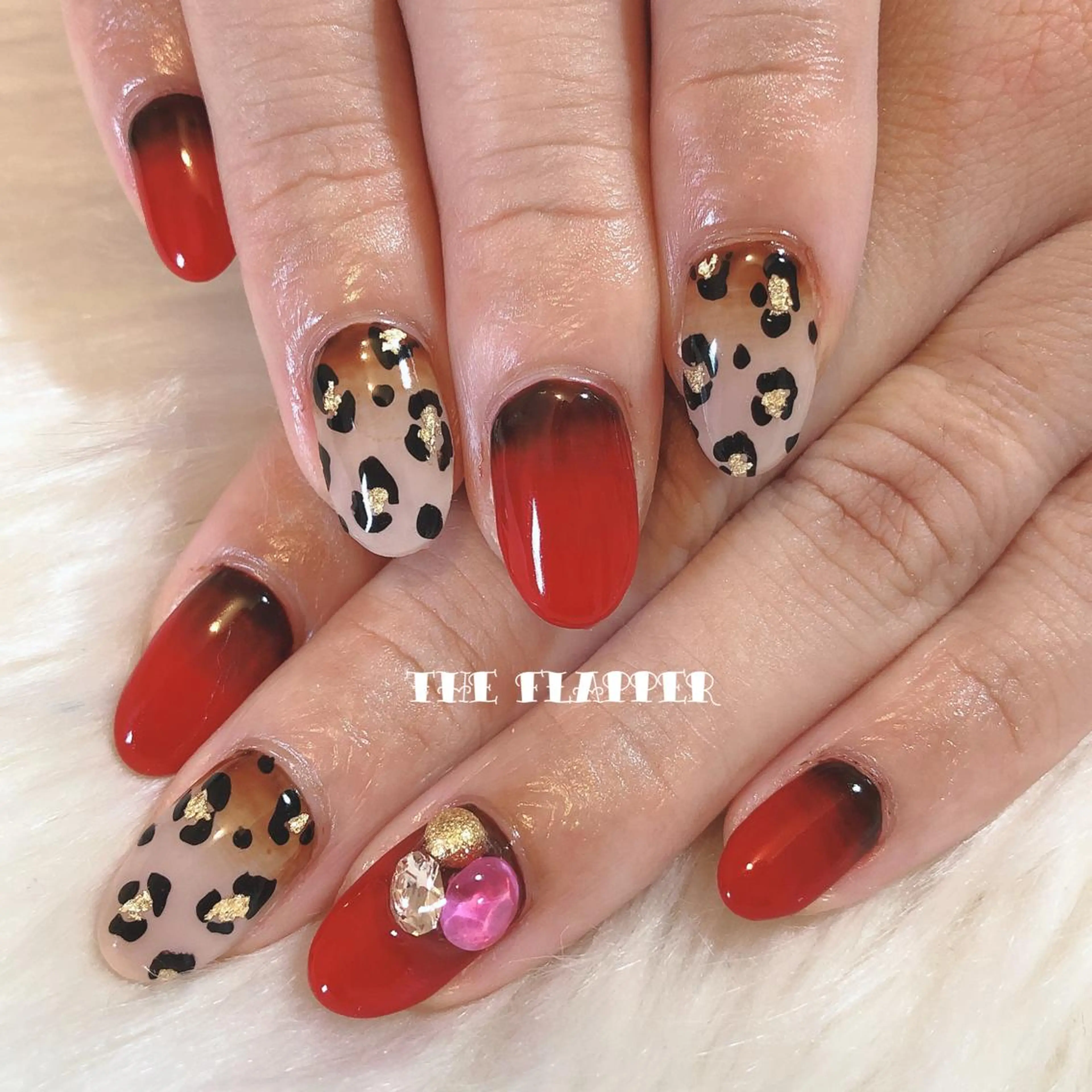 ネイル 持ち込み ハンドネイル フットネイル NailStudio THE FLAPPER所属・THE FLAPPERのネイルデザイン