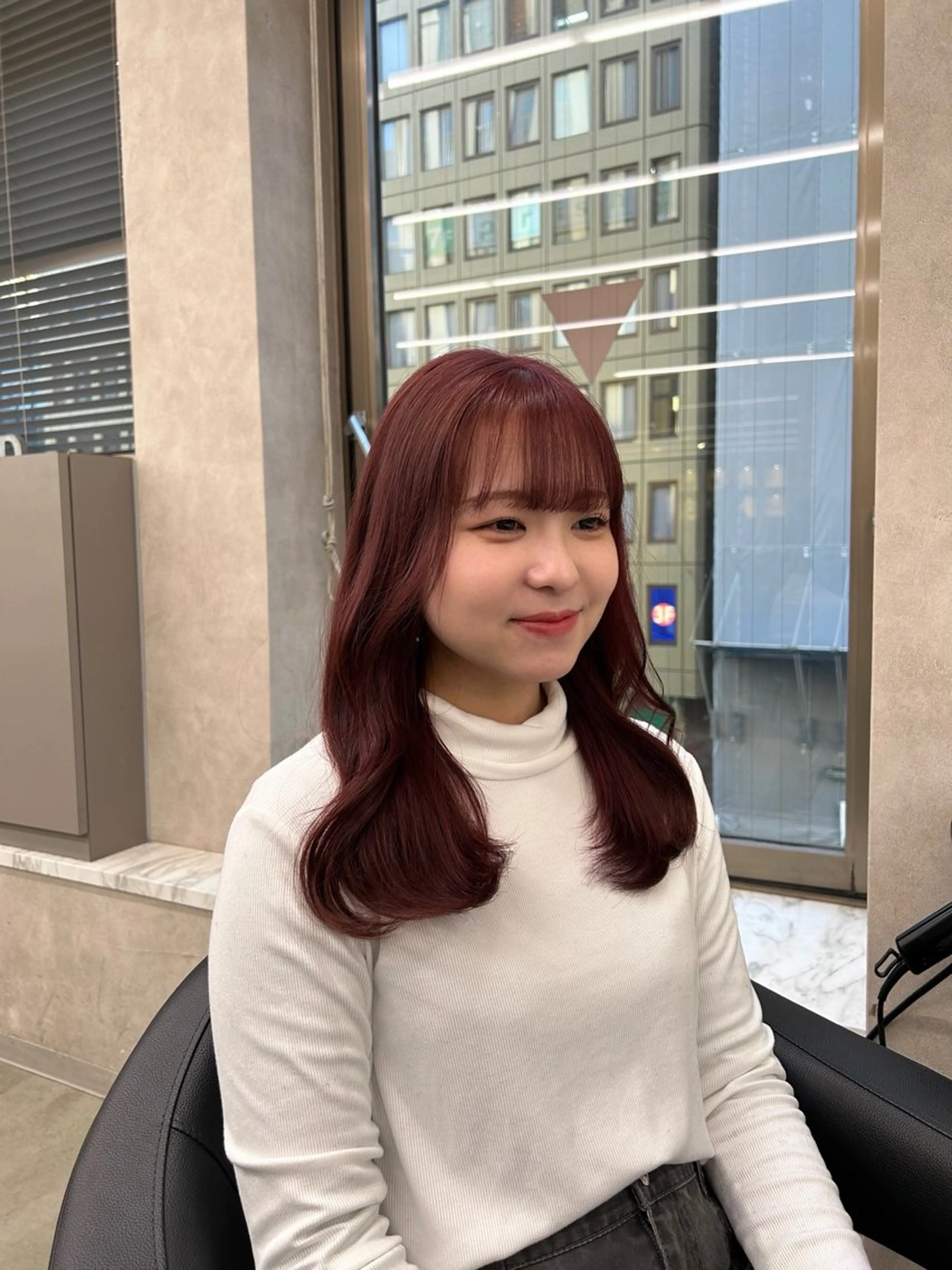 カラー 透明感ベージュ🤎 ナチュラルレイヤーのヘアスタイル