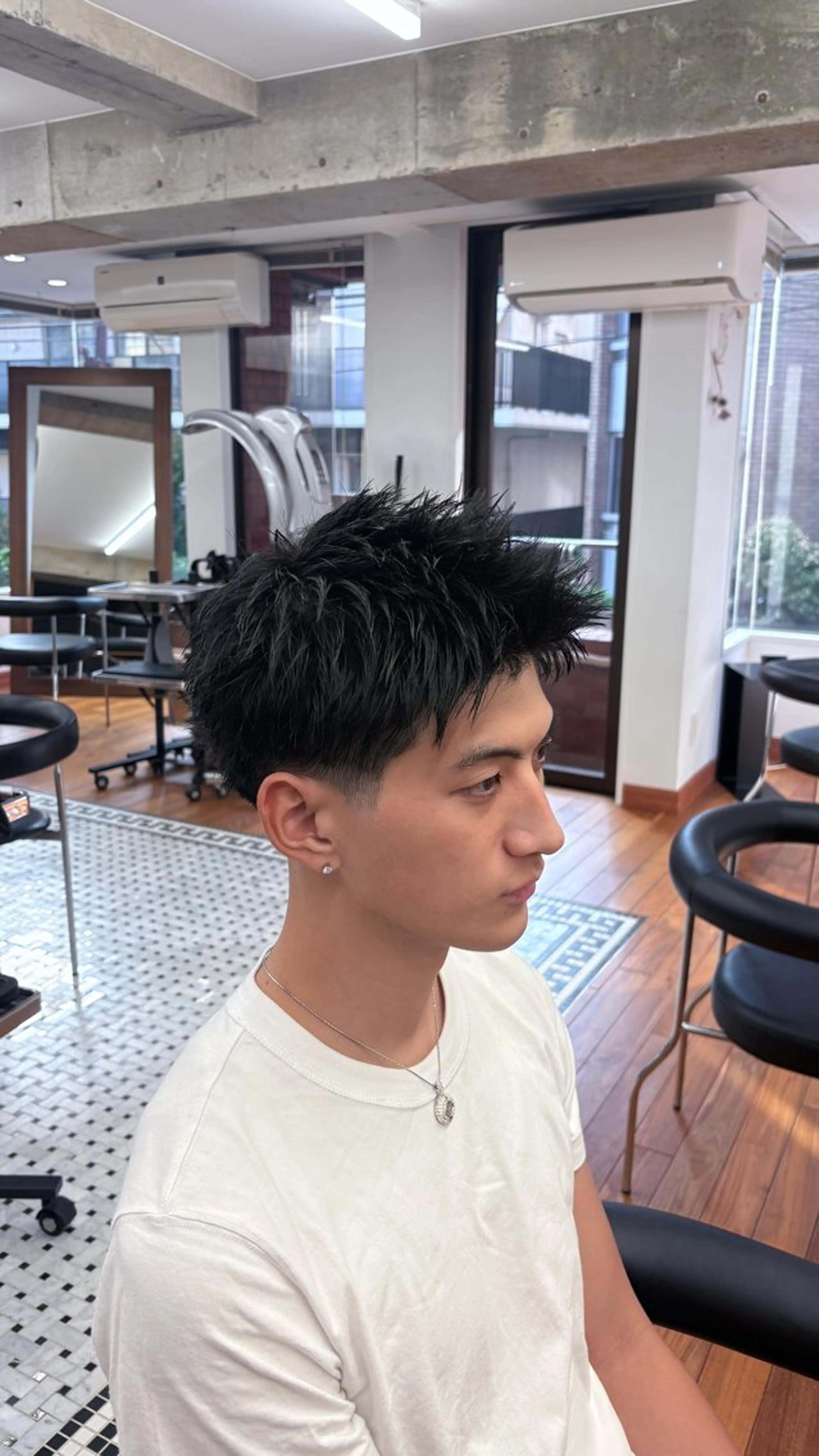 ショート メンズ フェードカット スパイキーショート ショートヘア メンズカット 髙橋創のヘアスタイル