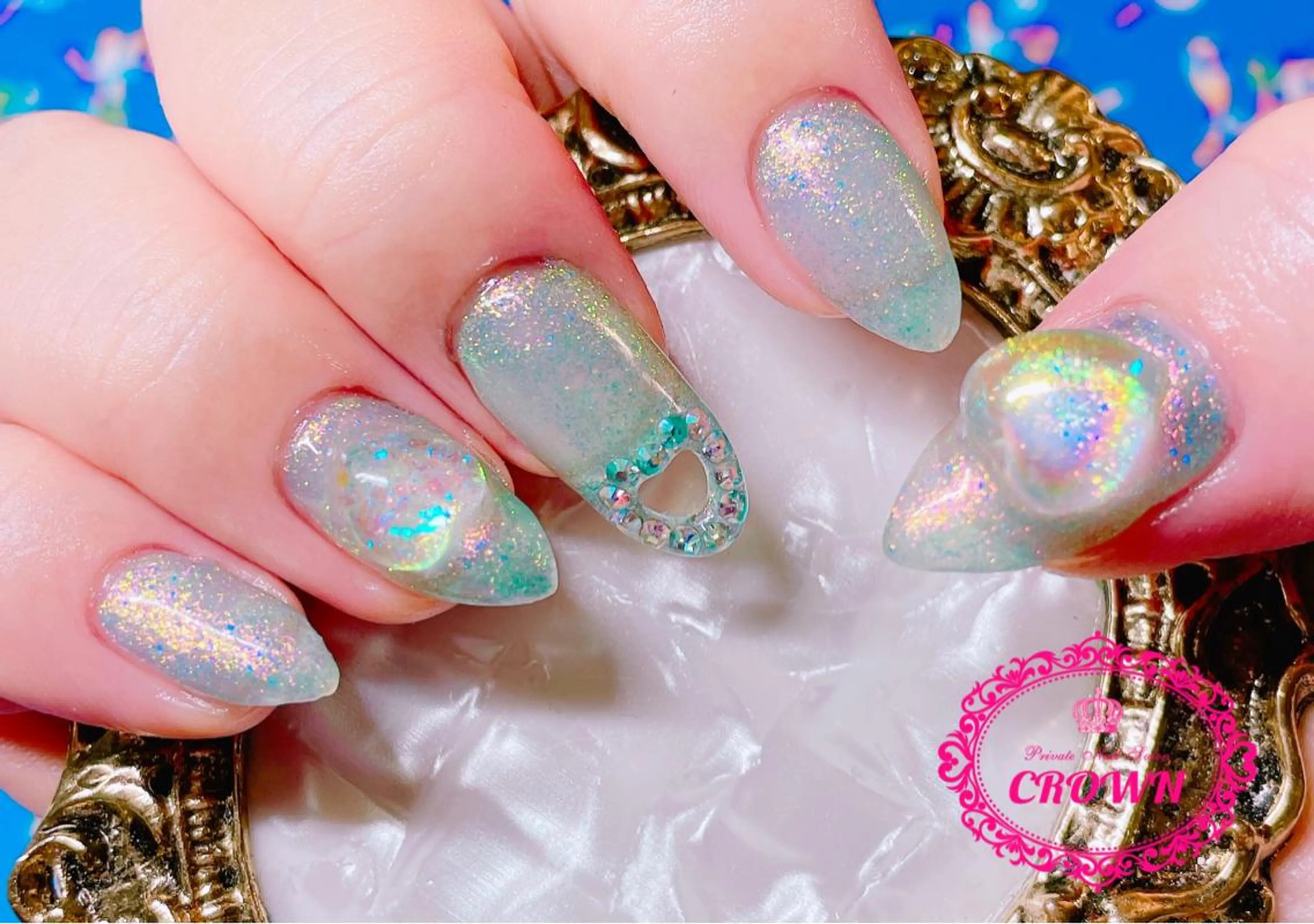 ネイル CROWN プライベートサロンのネイルデザイン