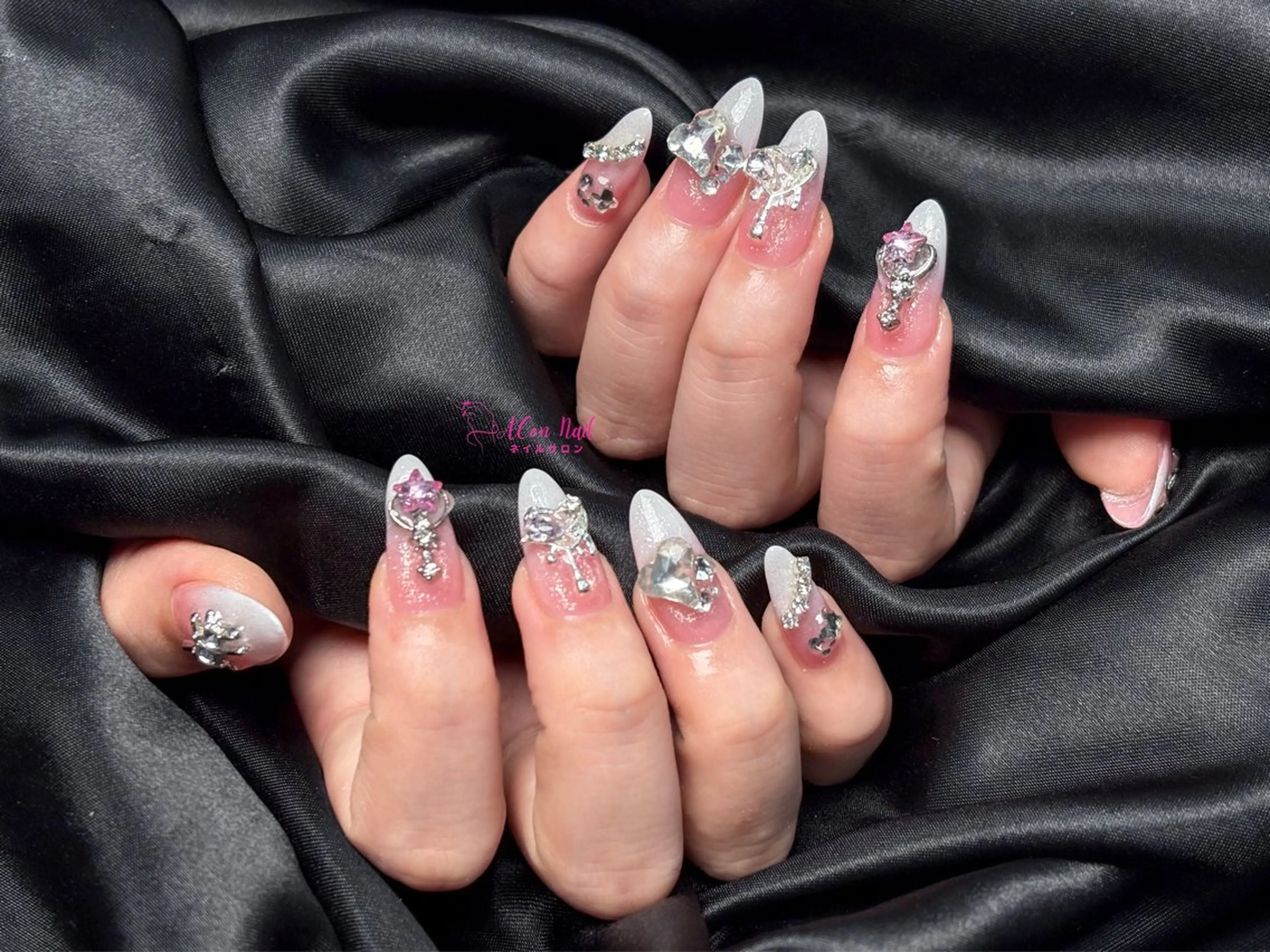 ネイル 桜ネイル 長さ出し フラワーネイル フレンチネイル ジェルネイル ハンドネイル ACon NailSalonのネイルデザイン
