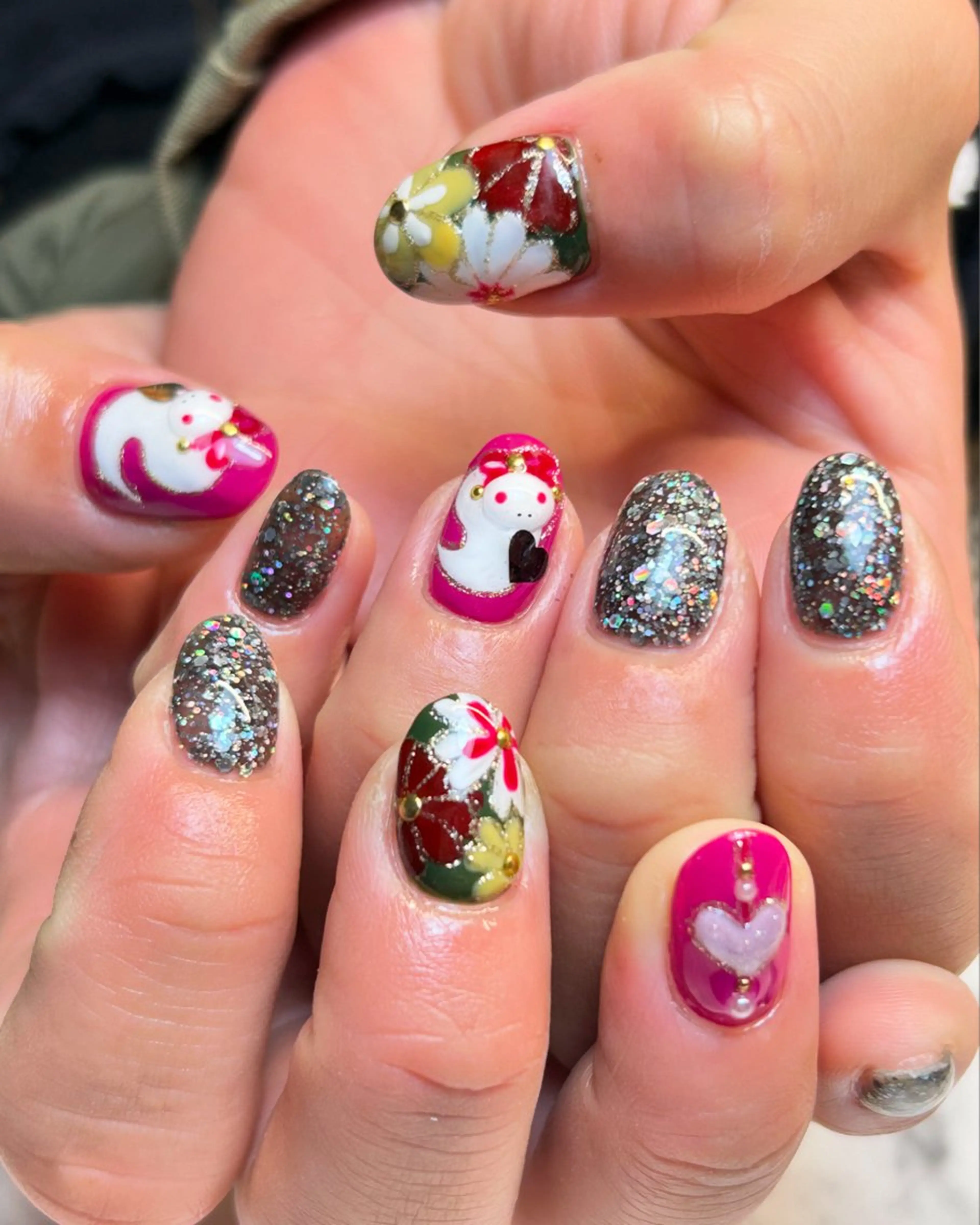 ネイル アートネイル ジェルネイル ラメ(グリッター) ロングネイル ショートネイル プライベートサロン マニフィークのネイルデザイン