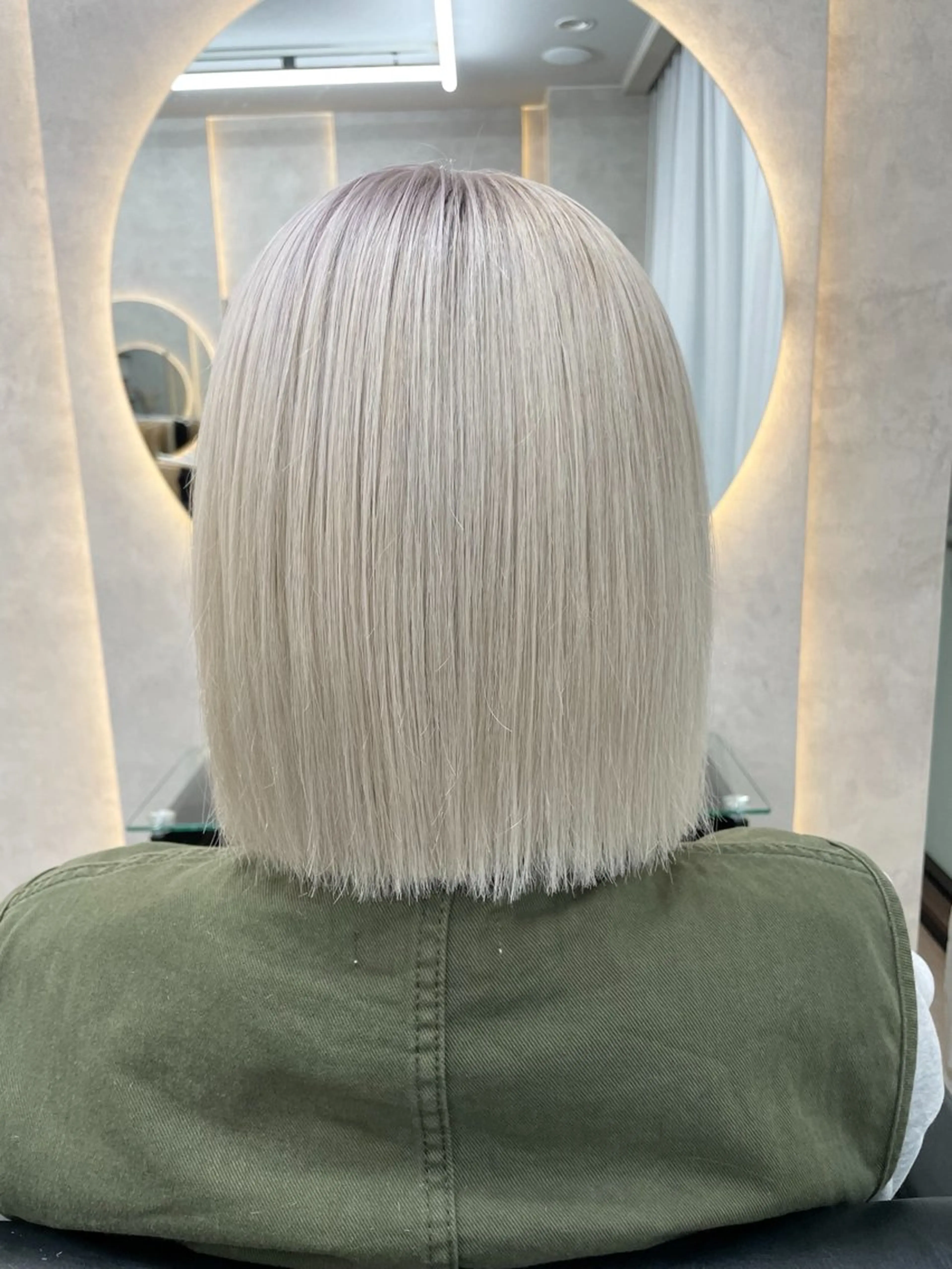 ショート カラー 木崎 翼のヘアスタイル