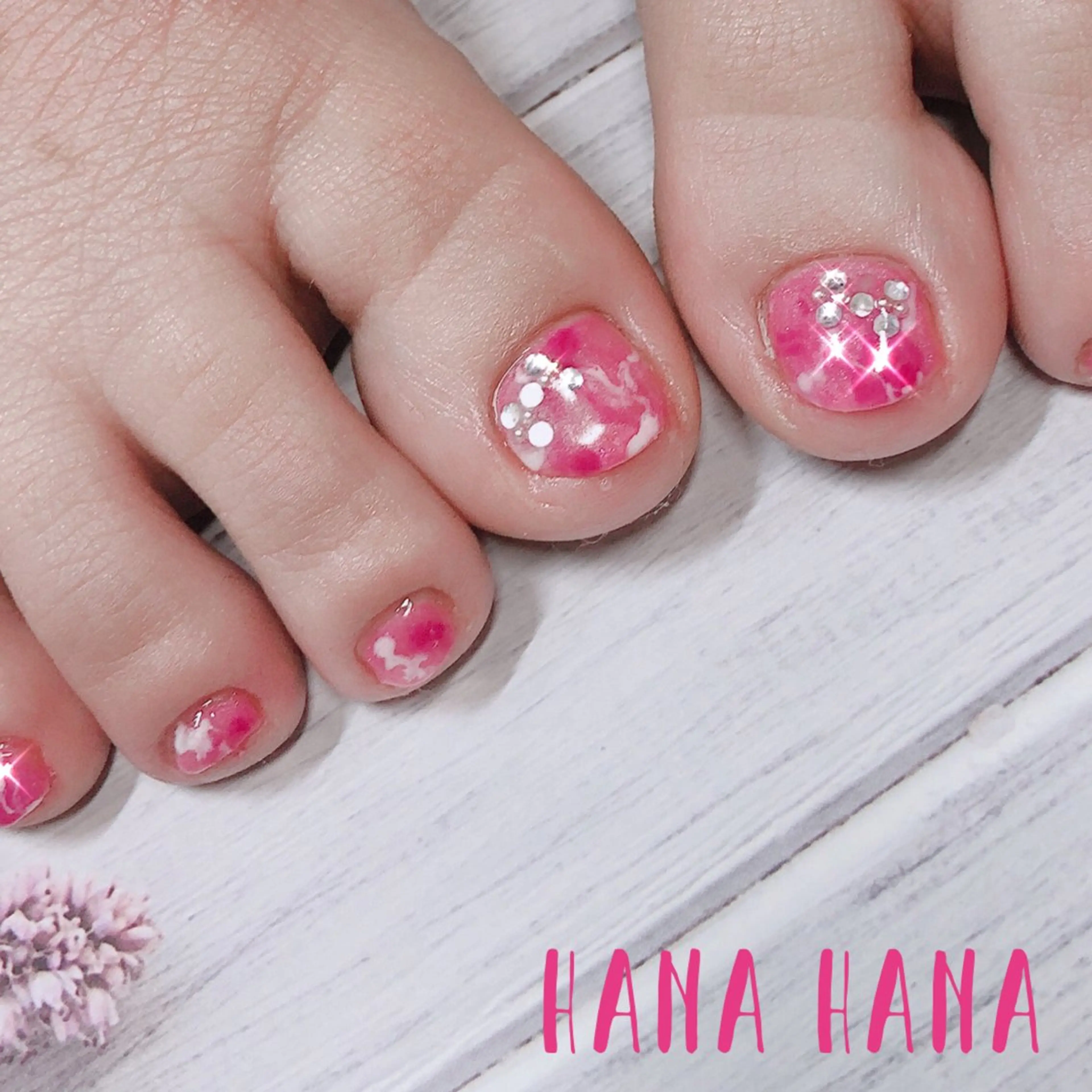 ネイル ジェルネイル HANAHANAのネイルデザイン