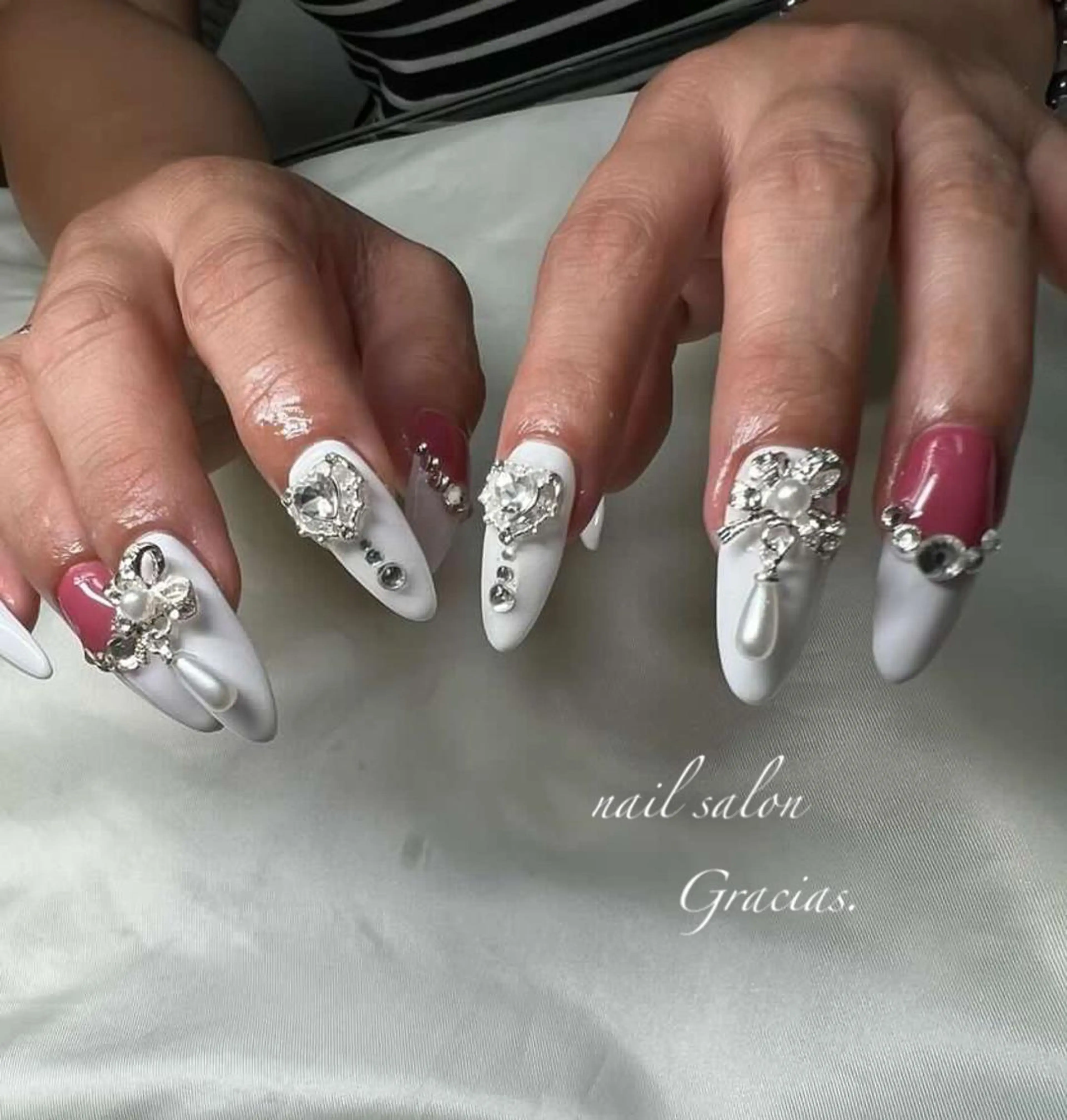 ネイル Gracias. rieのネイルデザイン