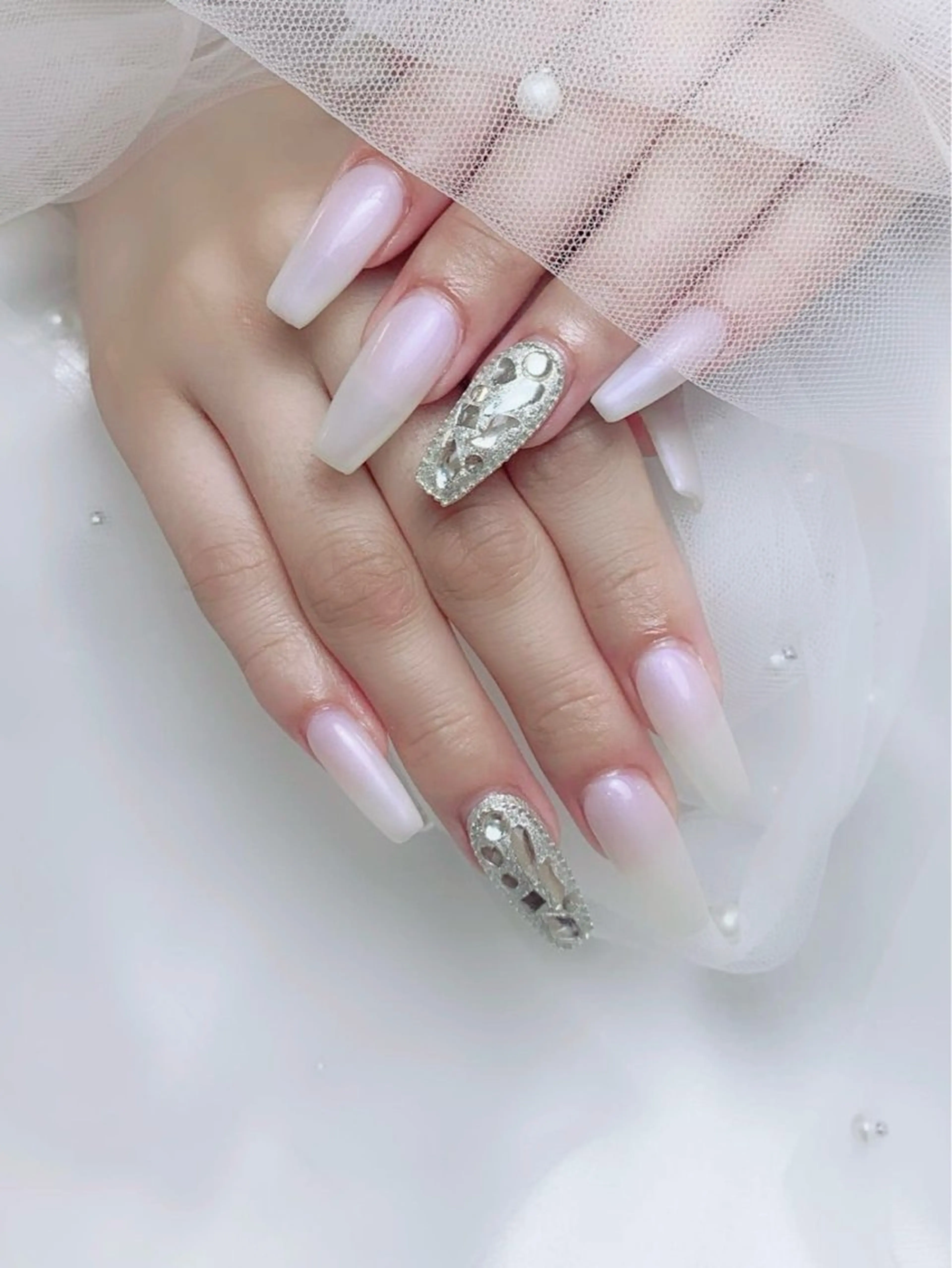 ネイル フレンチネイル ジェルネイル ハート 韓国ネイル マグネットネイル ハンドネイル ネイルサロン lotusのネイルデザイン