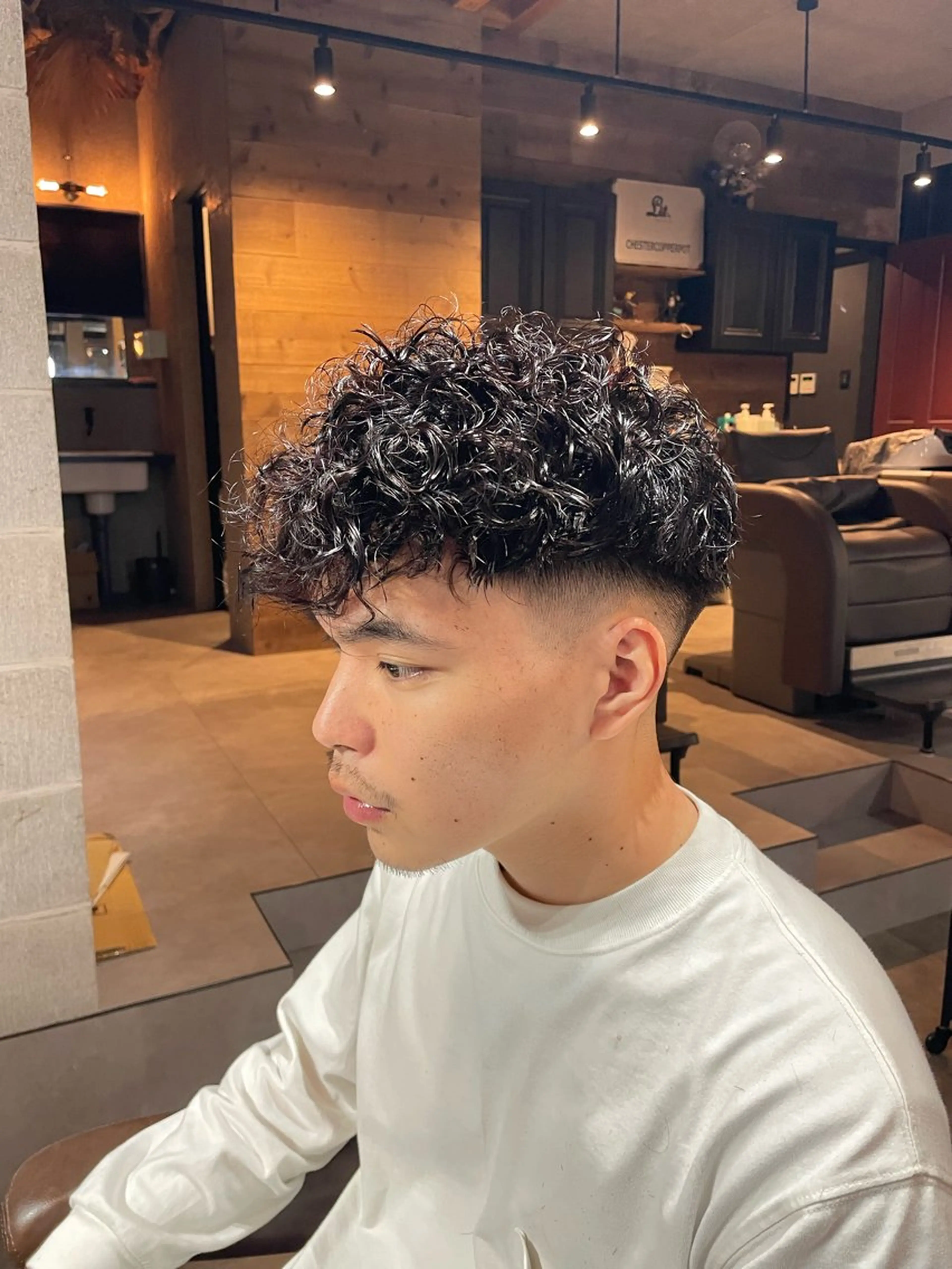 パーマ メンズ スペインカール litbyfifth 濵崎寛太のヘアスタイル