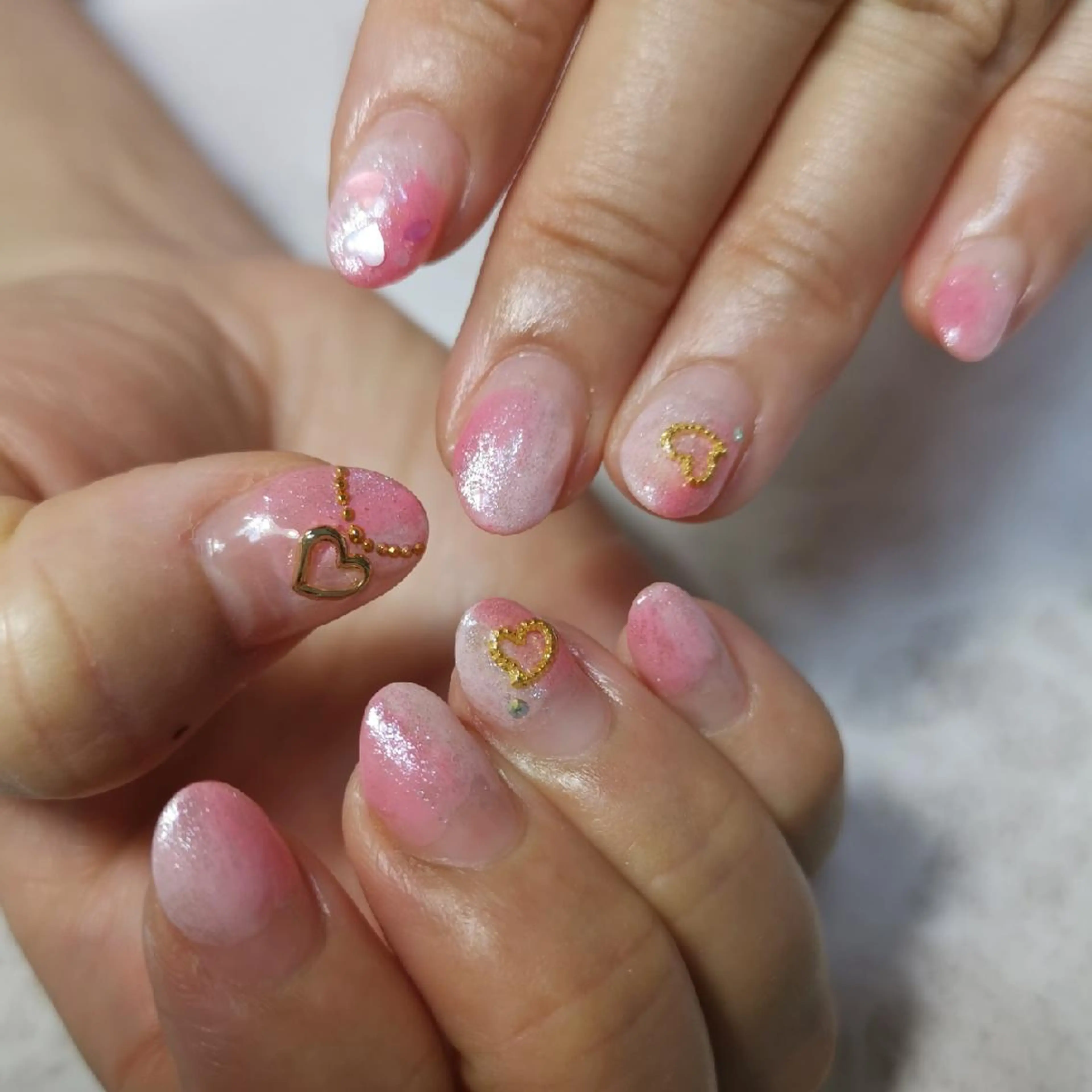 ネイル グラデーション ハート ハンドネイル reve あやののネイルデザイン