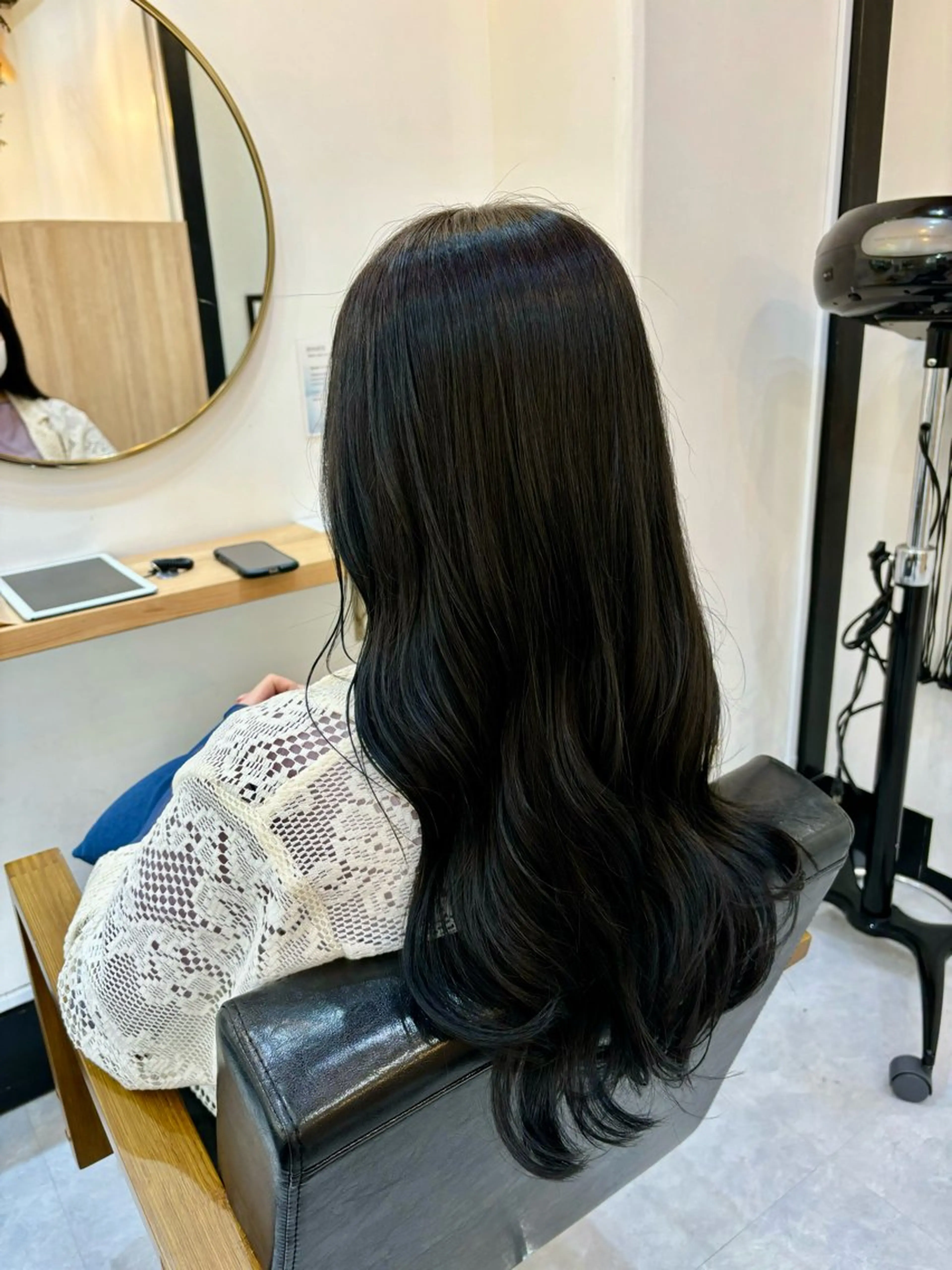 ロング カラー 黒髪 カット ヘアカラー トリートメント CARICIA🌱 masaeのヘアスタイル