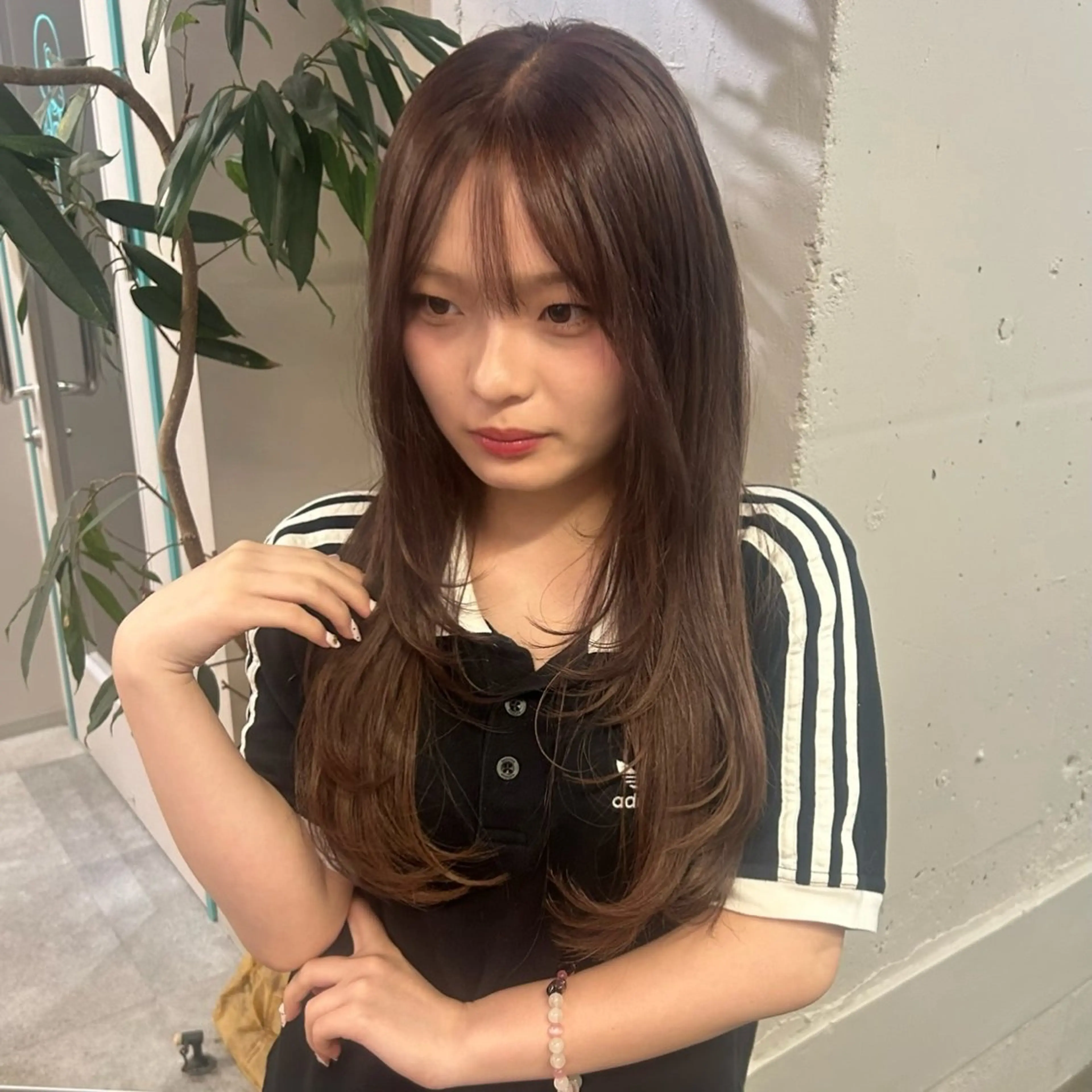 カラー 小顔に見えるボブ 透明感カラー🪽のヘアスタイル