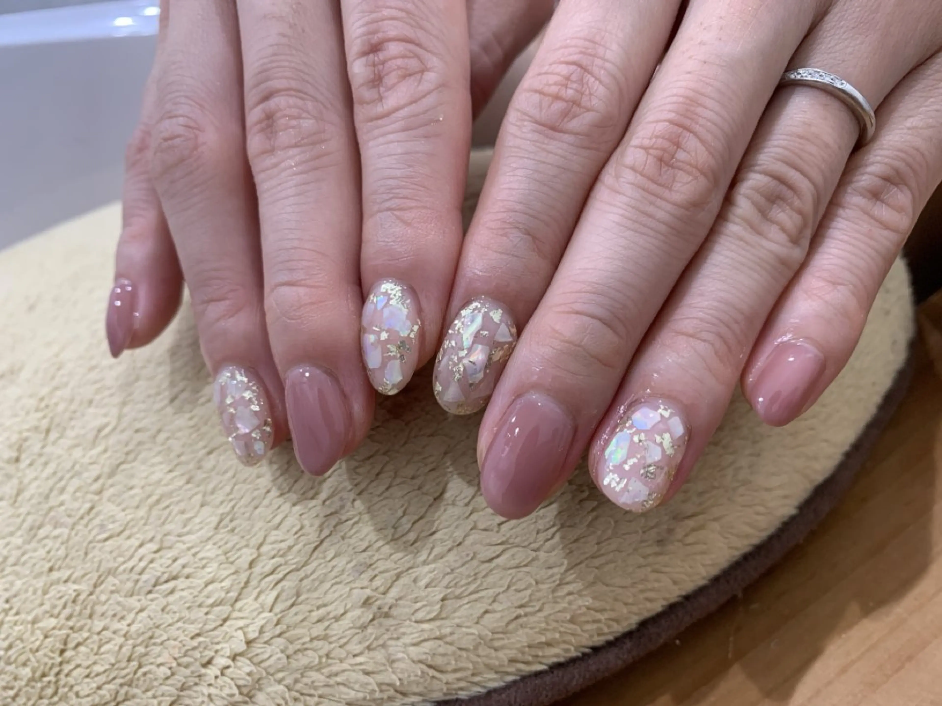 ネイル ハンドネイル 中川 愛理のネイルデザイン
