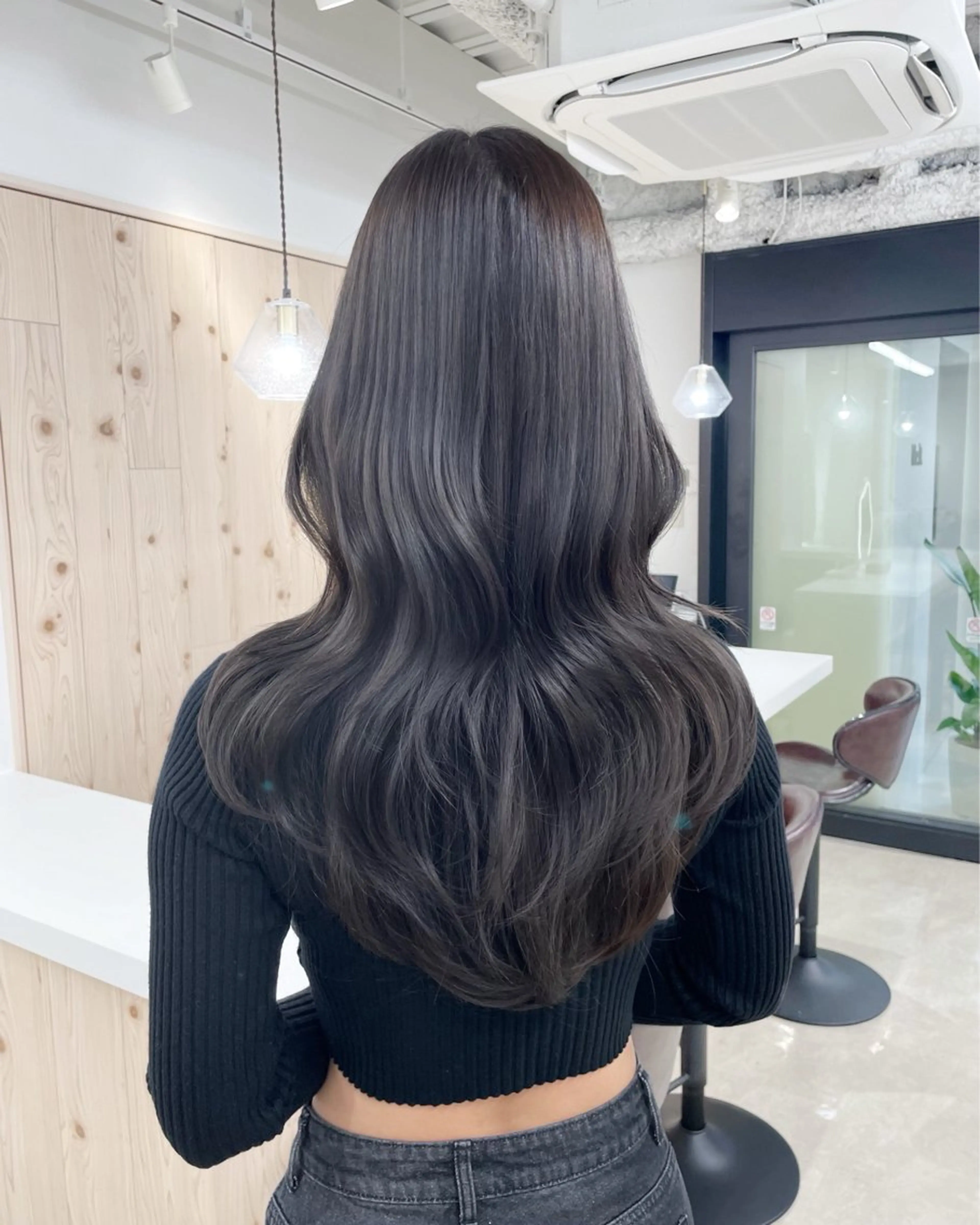 ロング カラー カット ヘアカラー トリートメント ヘアセット 新宿/韓国ヘア/ 髪質改善ストレートのヘアスタイル