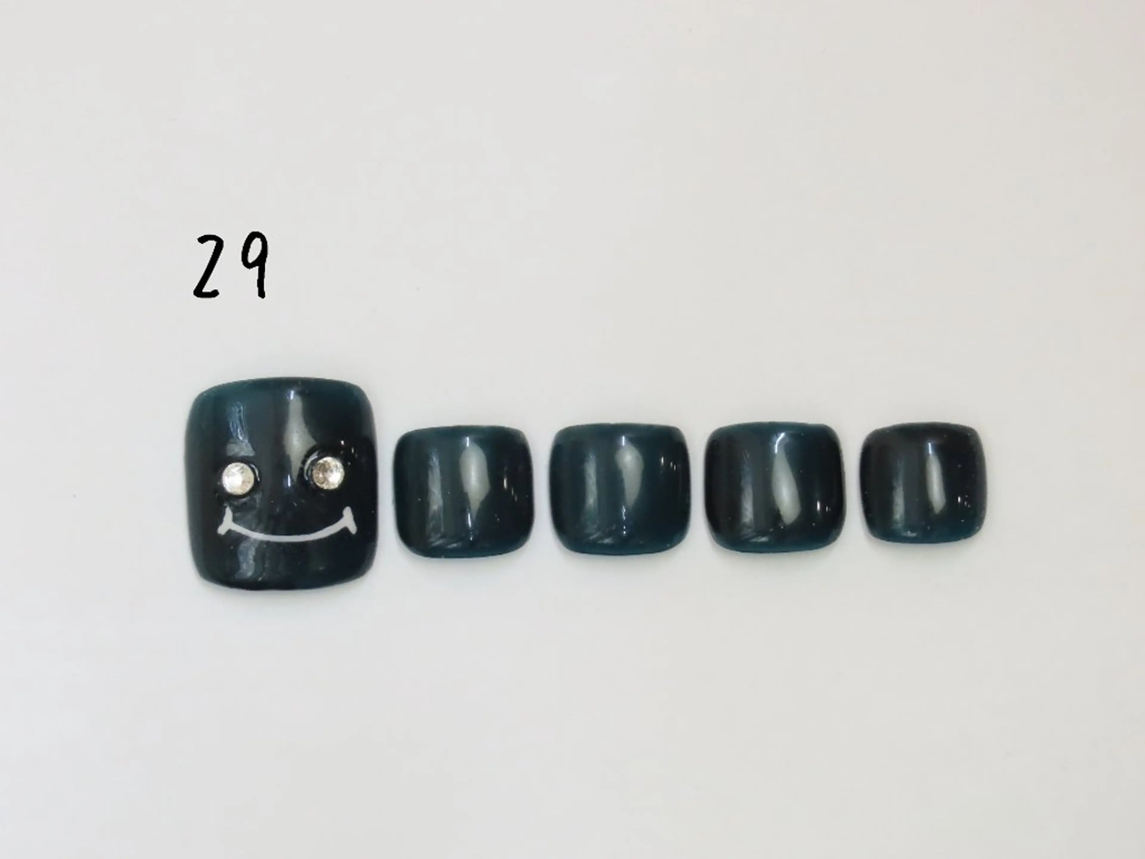 ネイル フットネイル 韓国美容ジェルネイル専門店Maum新潟店所属・Maum 新潟店のマツエク・マツパデザイン