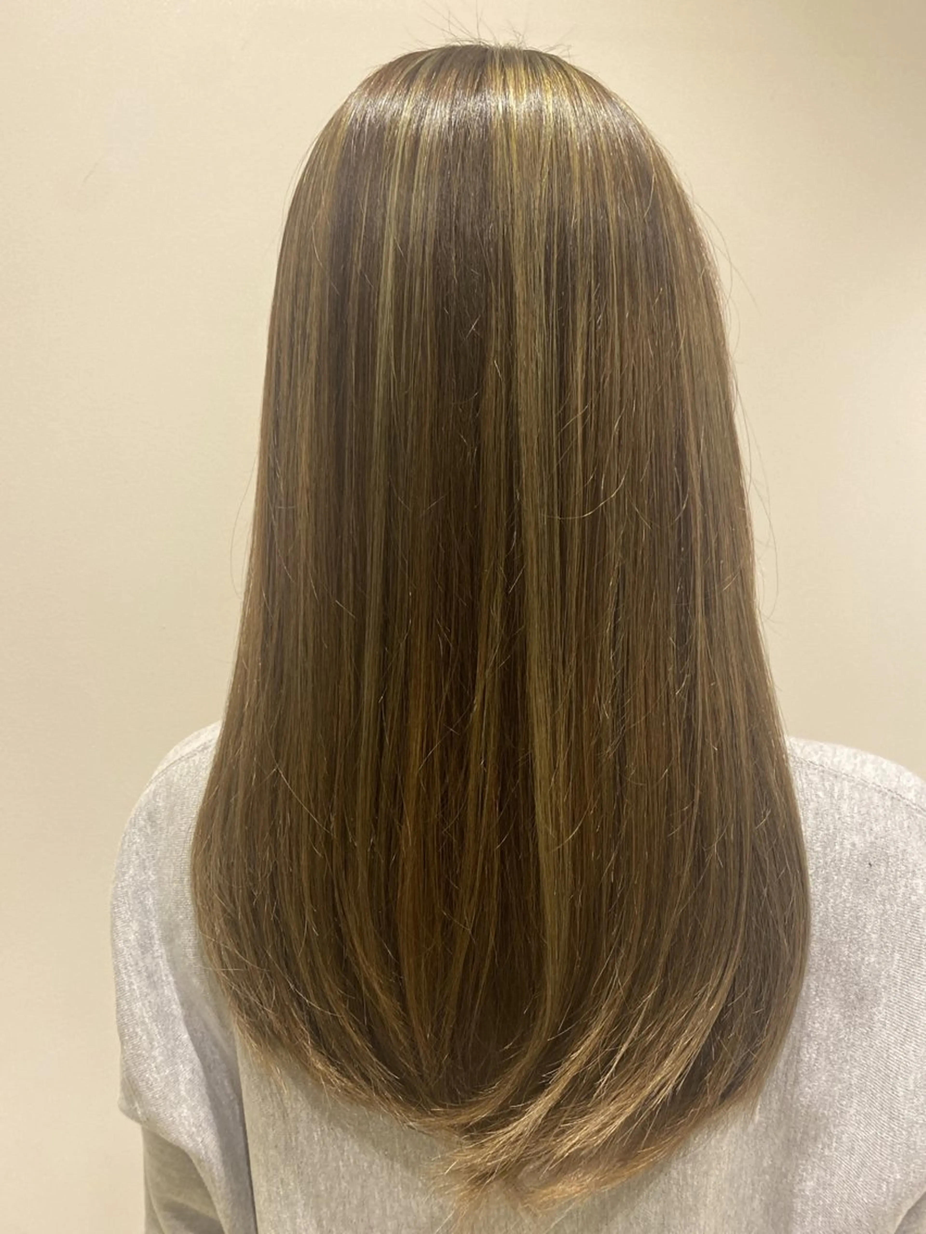 ロング ハイライト ヘアカラー トリートメント 🌹艶髪カラー🌹 津田晴加【西荻窪】のヘアスタイル