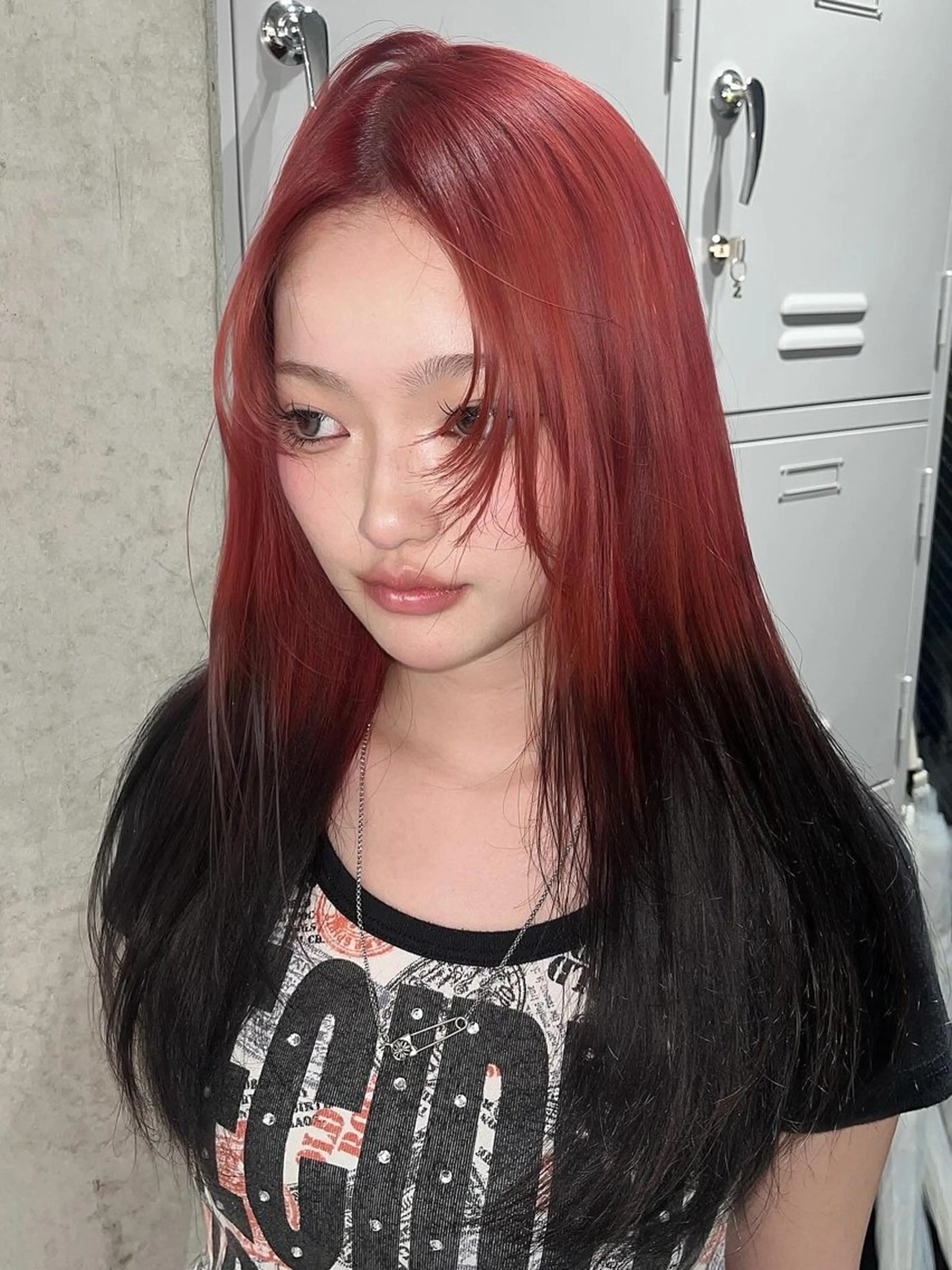 ロング カラー ヘアアレンジ ヘアカラー 原宿・デザインカラー YUI🤍ྀིのヘアスタイル