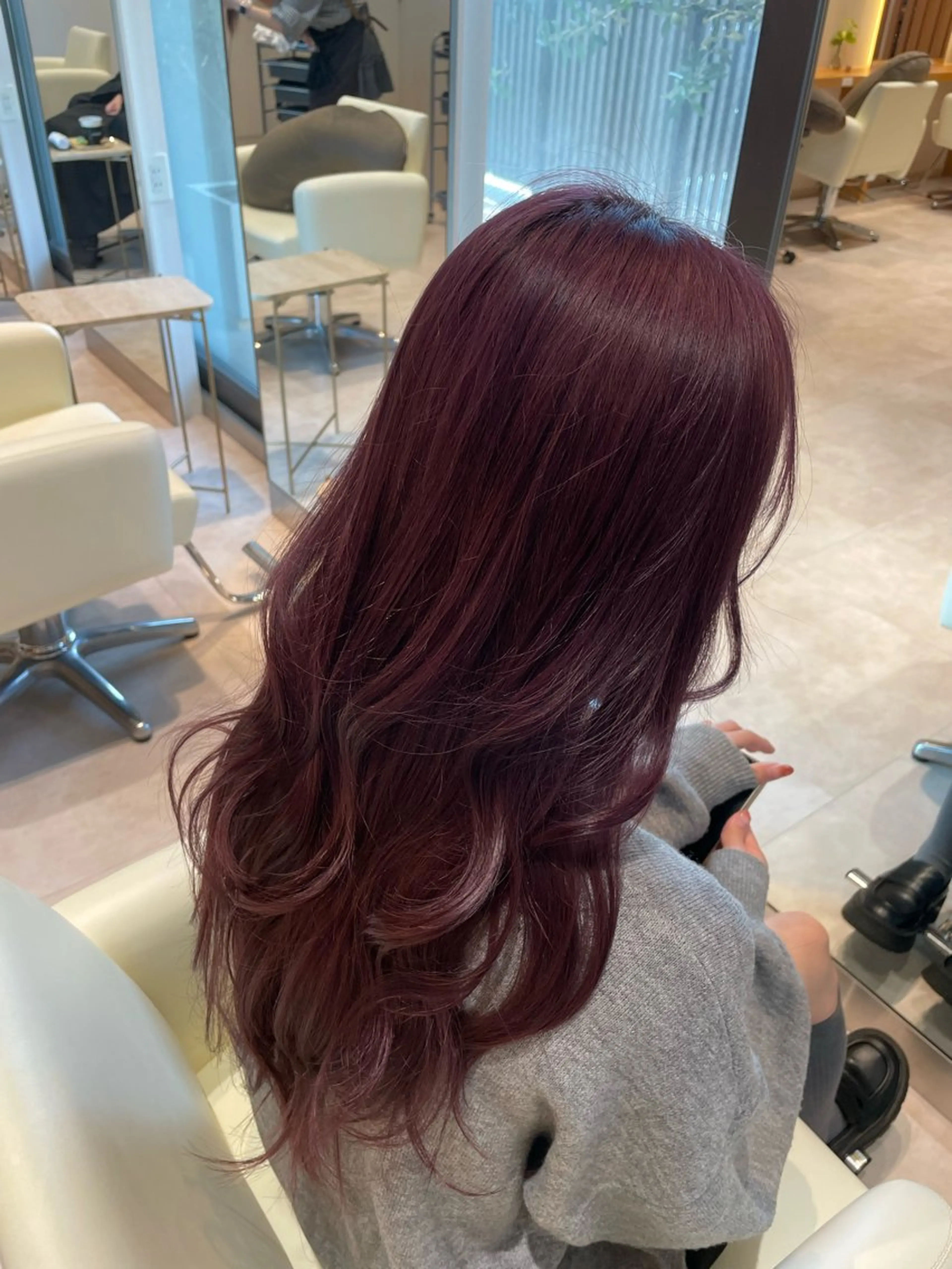 ロング カラー ハイトーンカラー ラベンダーカラー ラベンダーピンク ピンクカラー トリートメント ヘアカラー トリートメント 脱白髪染め白髪ぼかし TERA（寺崎）のヘアスタイル