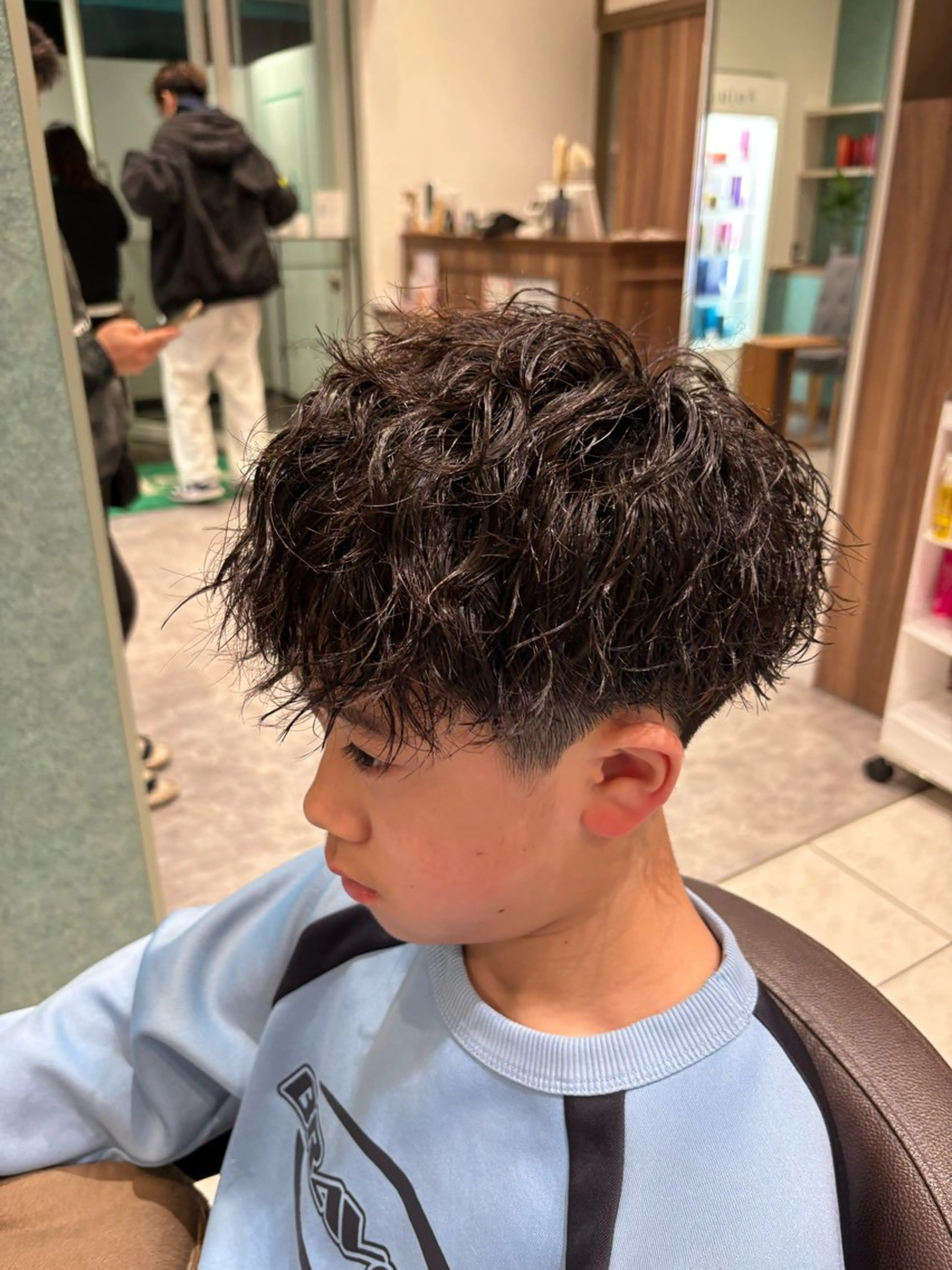 パーマ メンズ メンズパーマ スパイラルパーマ 荻巣 うららのヘアスタイル